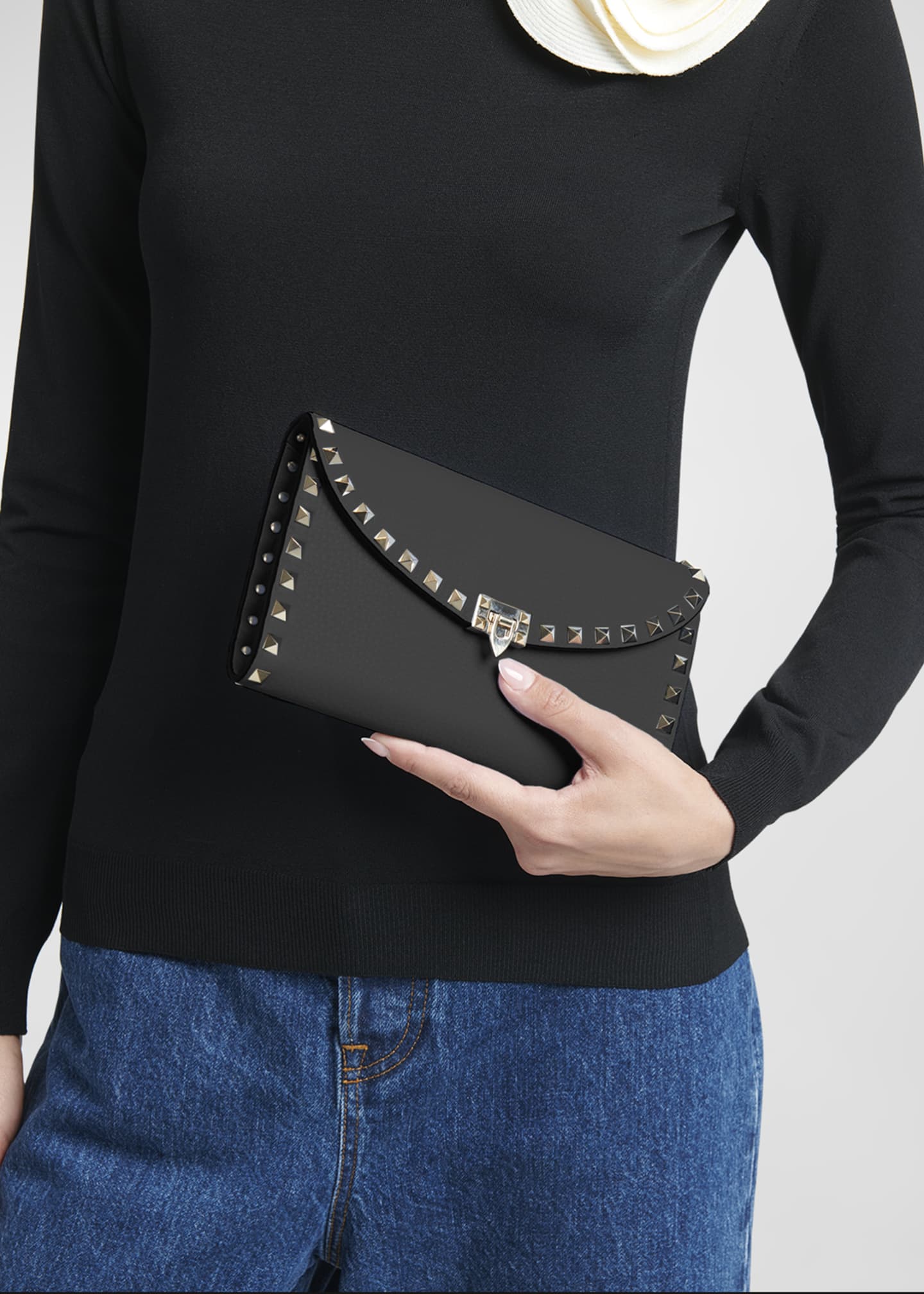 Valentino rockstud envelope wallet on chain discount