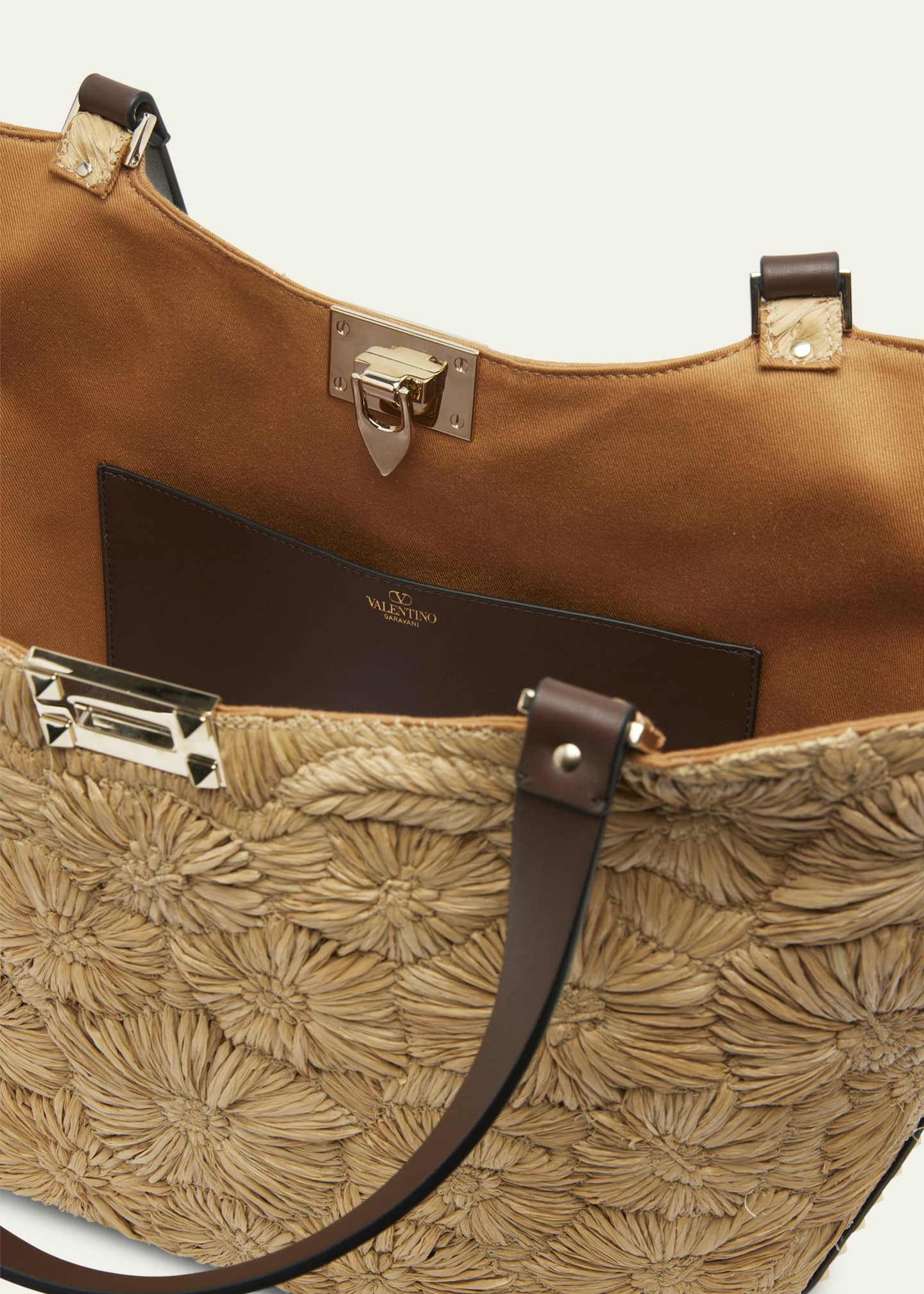 Valentino straw handbags 2025