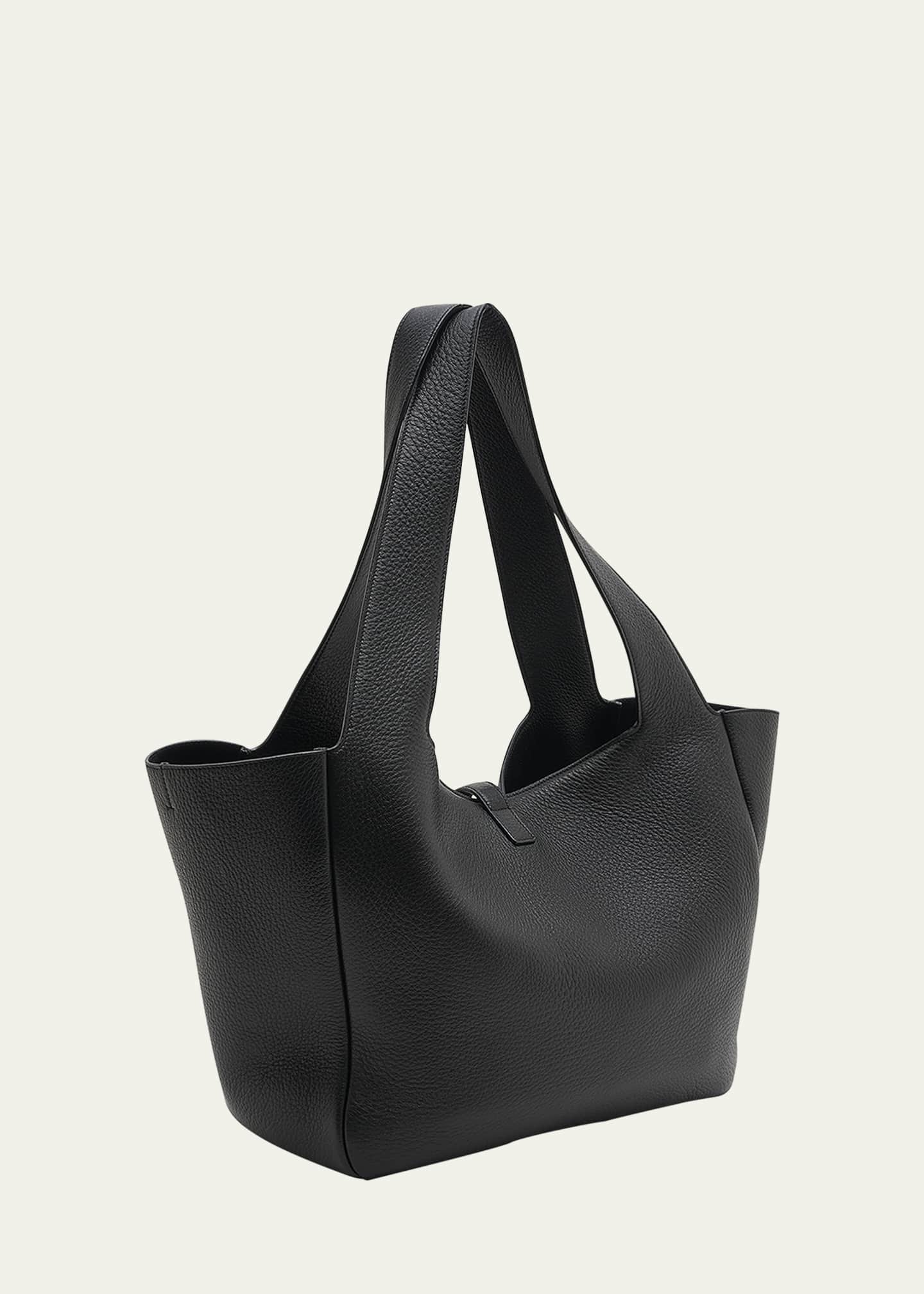 St laurent totes store