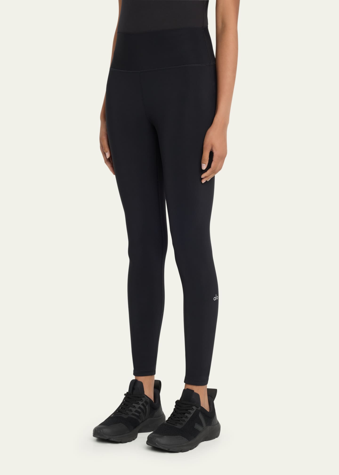 Womens Alo Yoga black High-Waist Solid Vapor Leggings