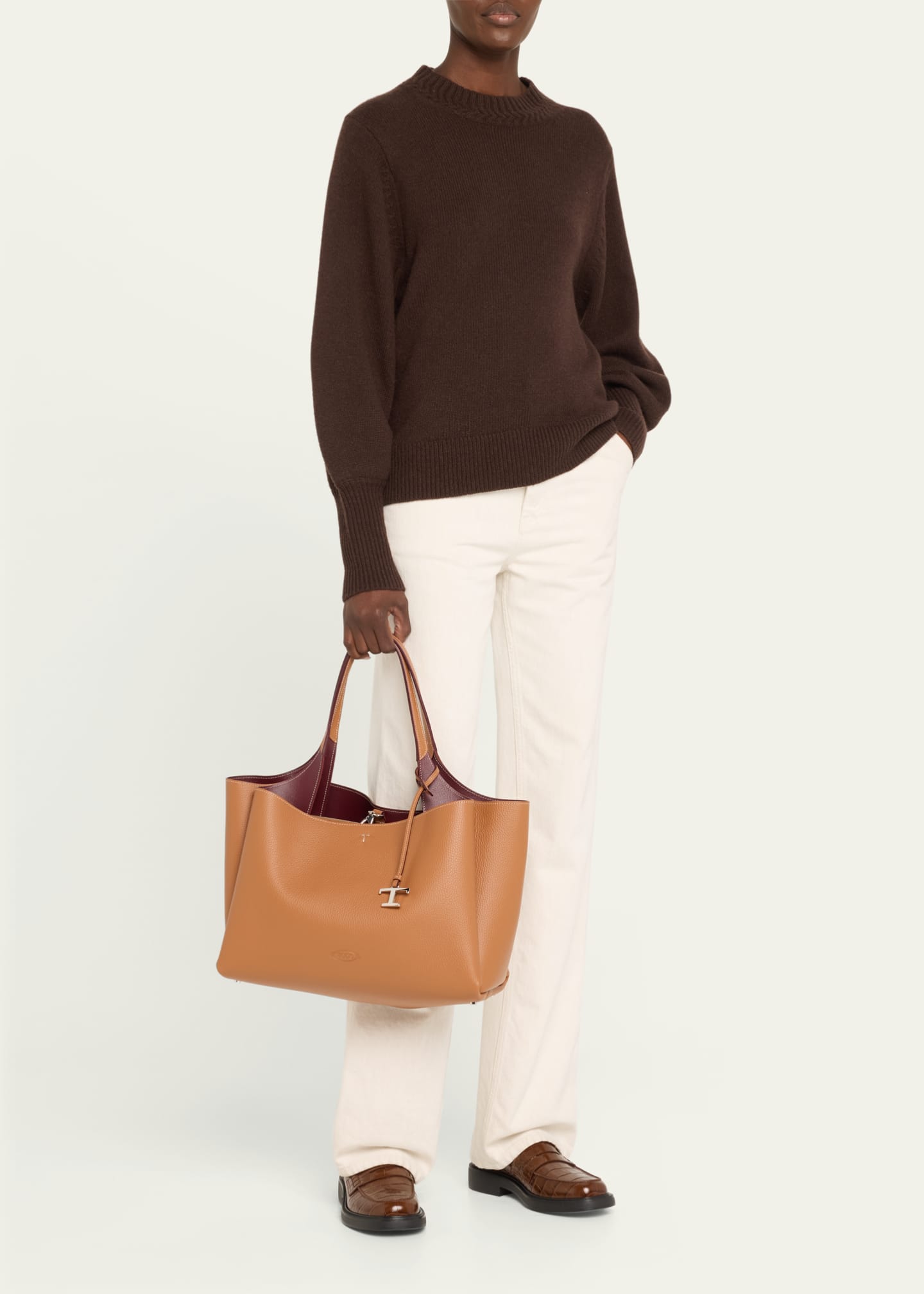 【関税＆送料込み】Tod'S Apa Tote Bag Tod'S Tod's Medium Apa Leather Tote Bag - Bergdorf Goodman