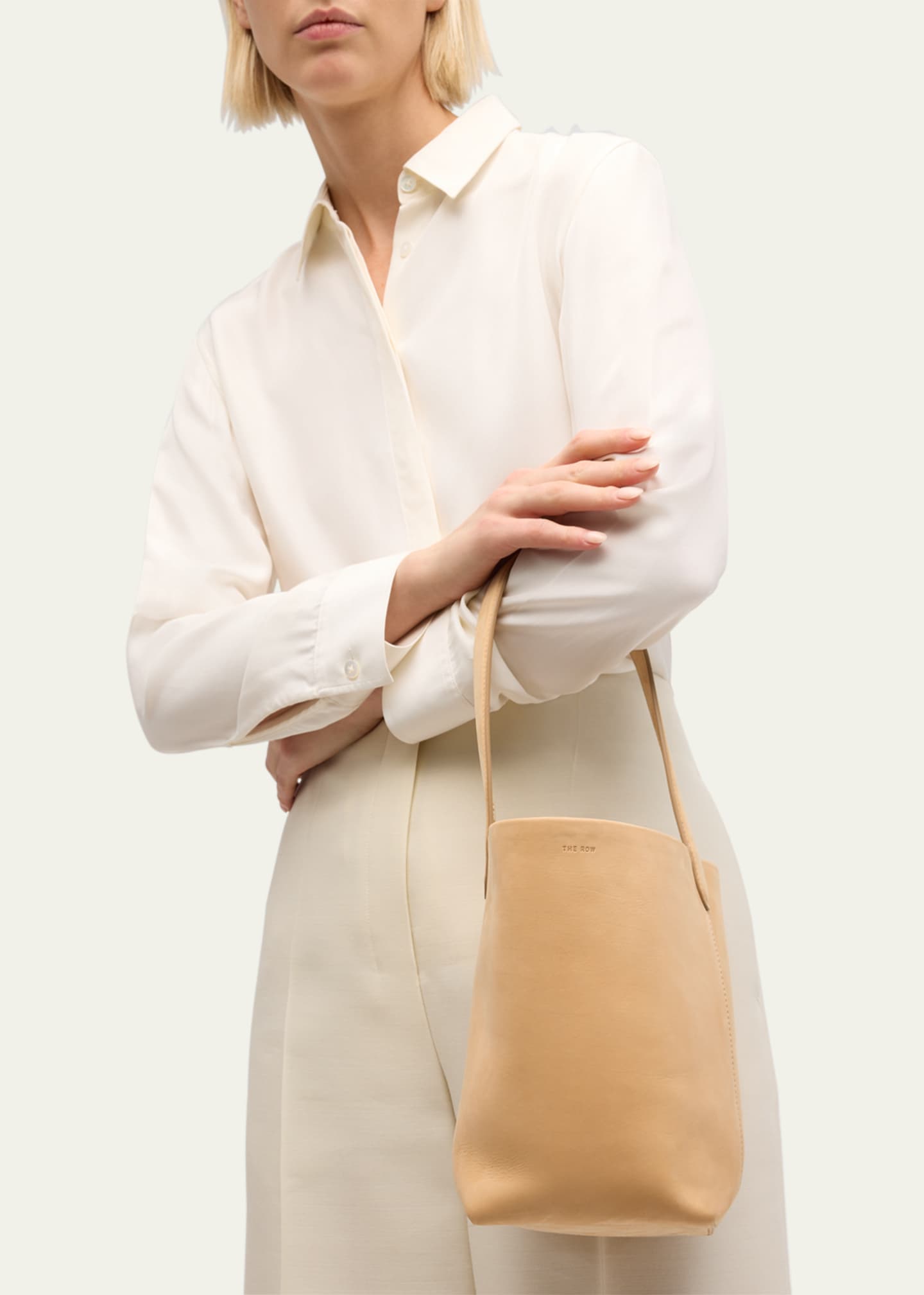 関税込★ヌバック Smallトート【THE ROW】Small N/S Park Tote Small N/S Park Tote Bag Brown in Leather – The Row