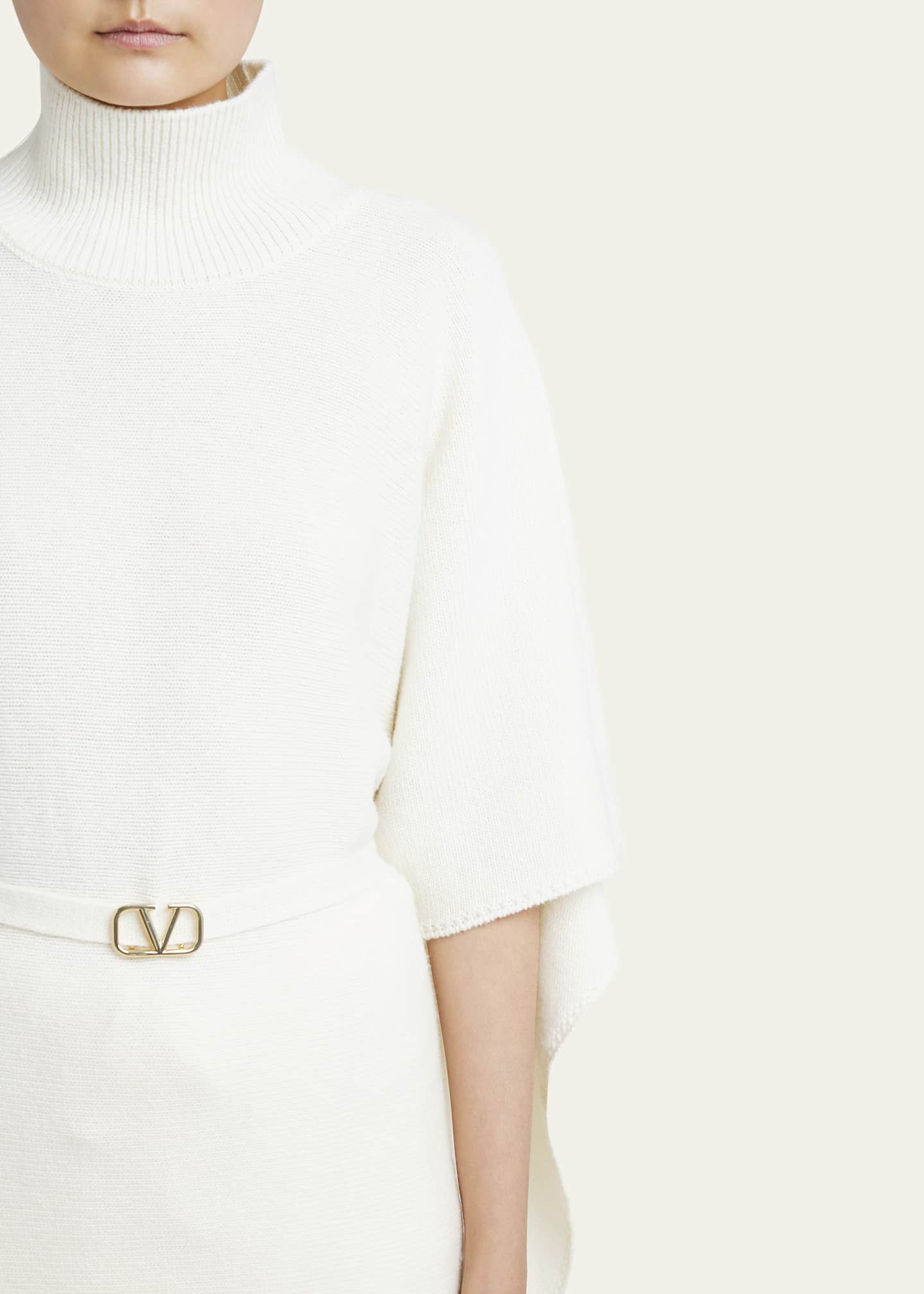 Valentino v logo sweater best sale