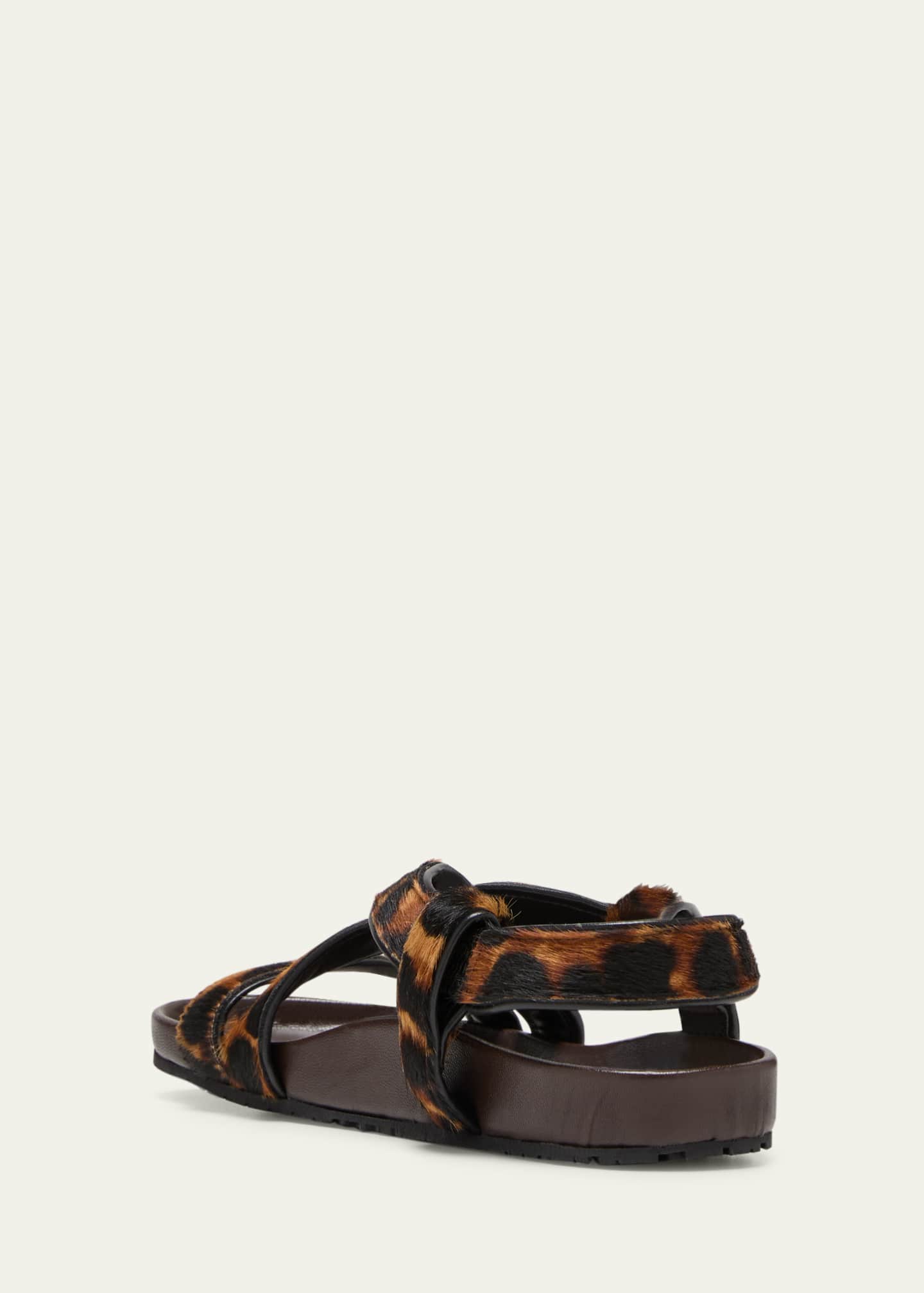 Sporty strappy 2025 sandals