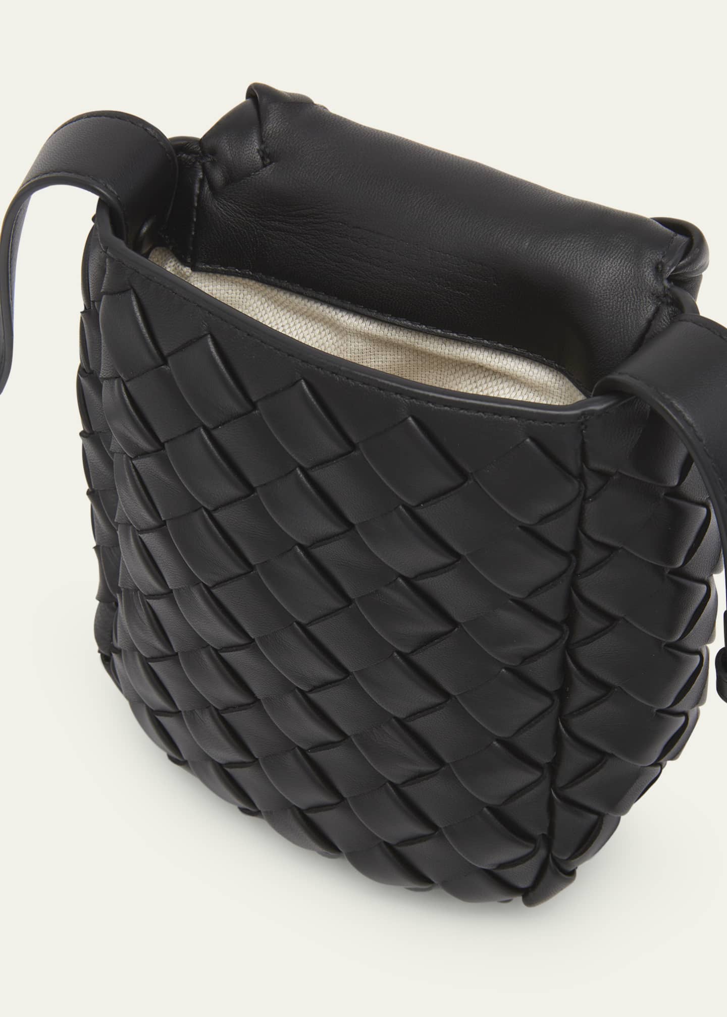 Bottega Veneta Men's Mini Padded Intrecciato Leather Crossbody Bag Image 4 of 5