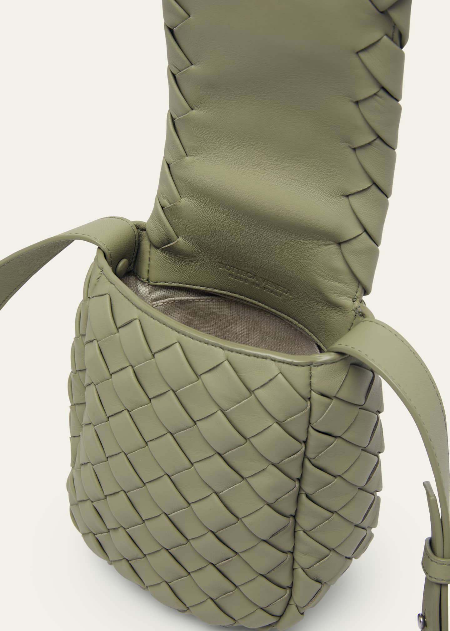 Bottega Veneta Men's Mini Padded Intrecciato Leather Crossbody Bag Image 4 of 5