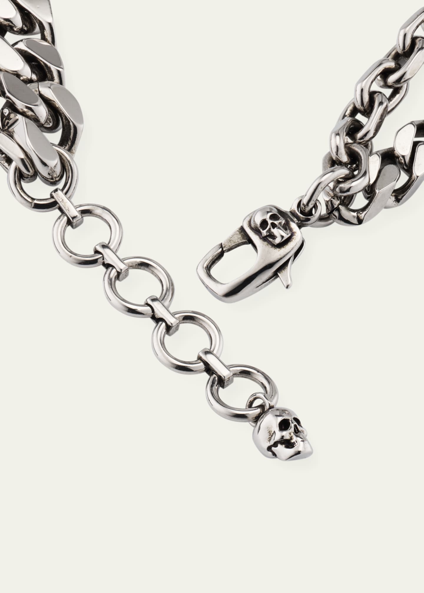 Alexander McQueen Men s Faux Pearl and Skull Stud Double Chain
