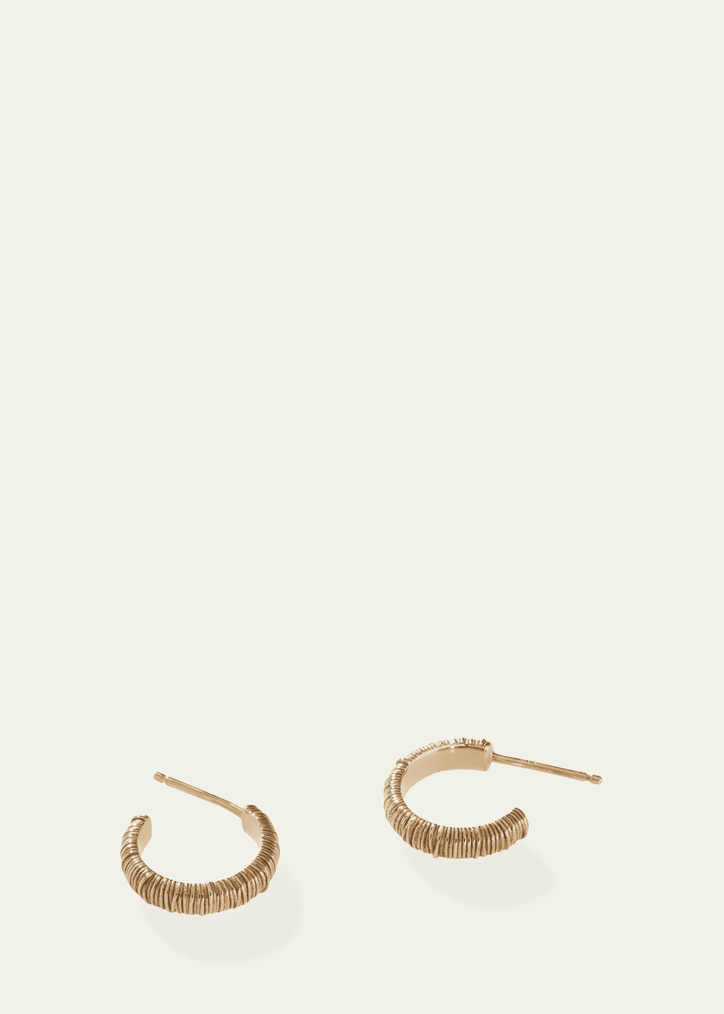 Oscar Massin Filigree 18K Recycled Yellow Gold Small Hoop Earrings Image 4 of 5