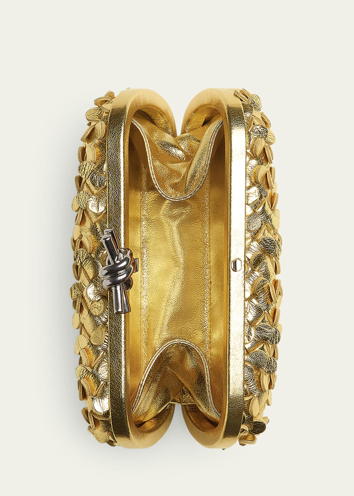 Bottega veneta 2025 knot clutch gold