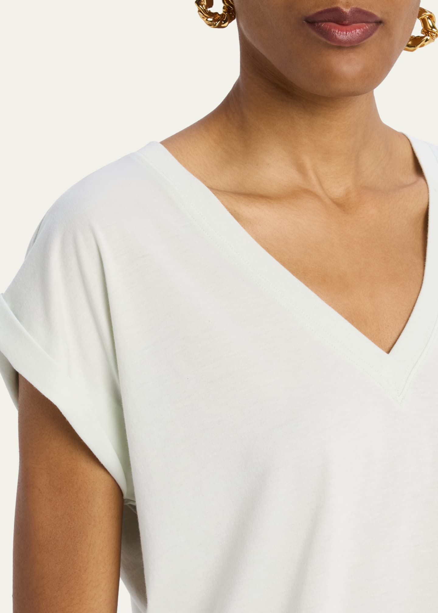 FRAME Easy V-Neck Tee Image 5 of 5