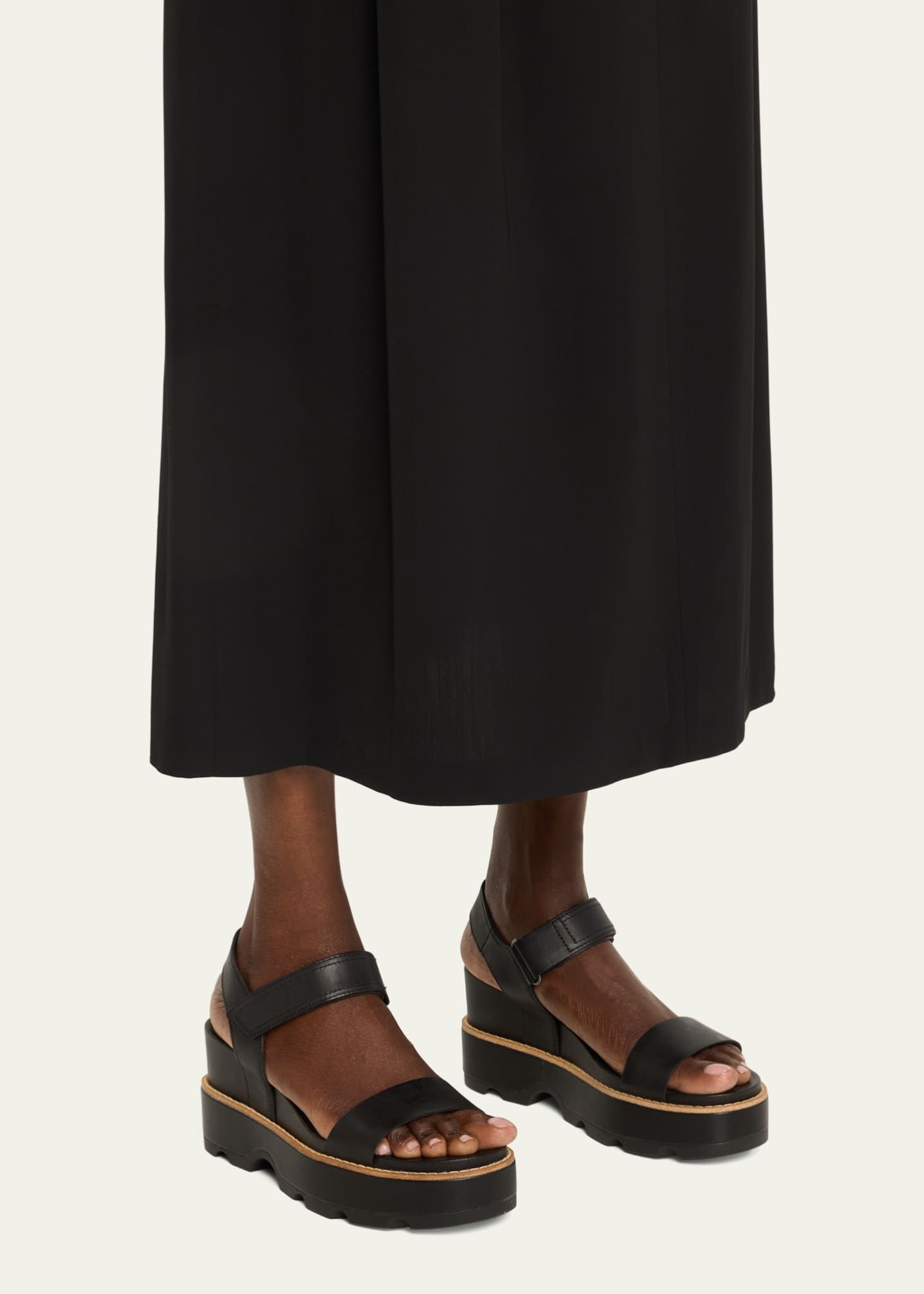 Sorel Joani Leather Grip Comfort Sandals Image 2 of 5