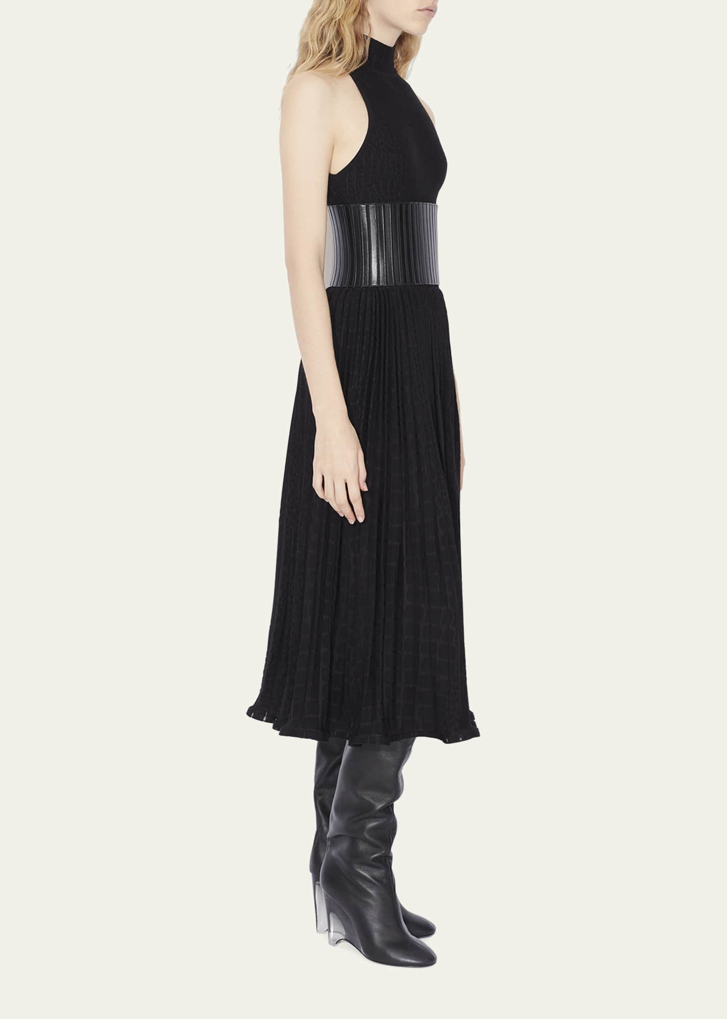 Alaïa Leather Corset Belt in Black