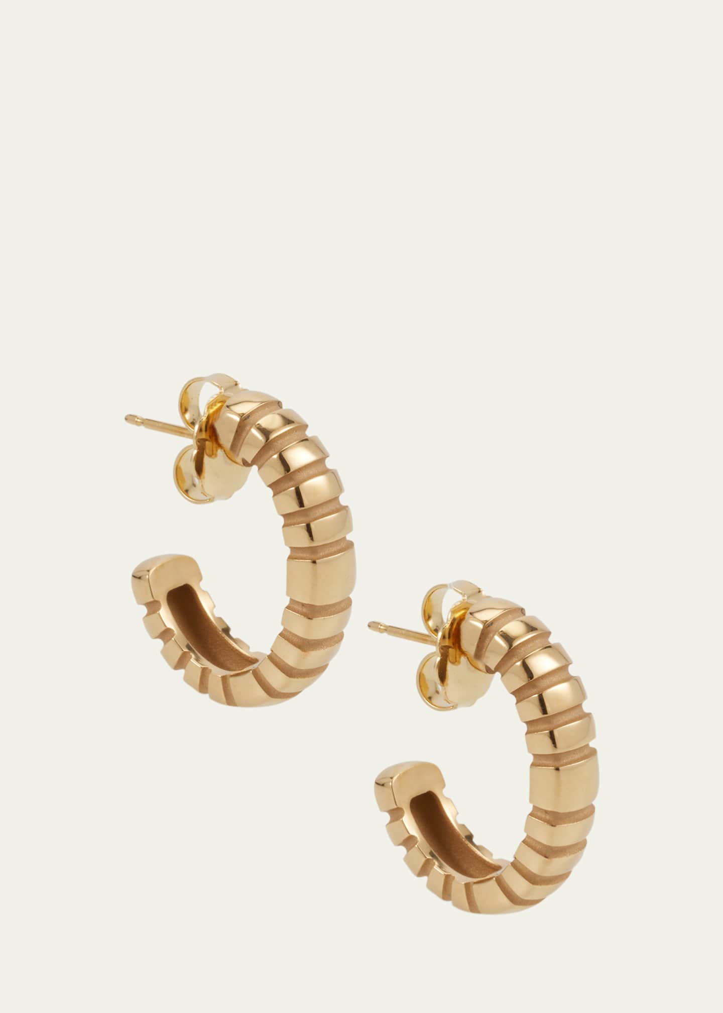 Pamela Zamore 18K Yellow Gold Orla Large Oval Hoop Earrings Image 3 of 4