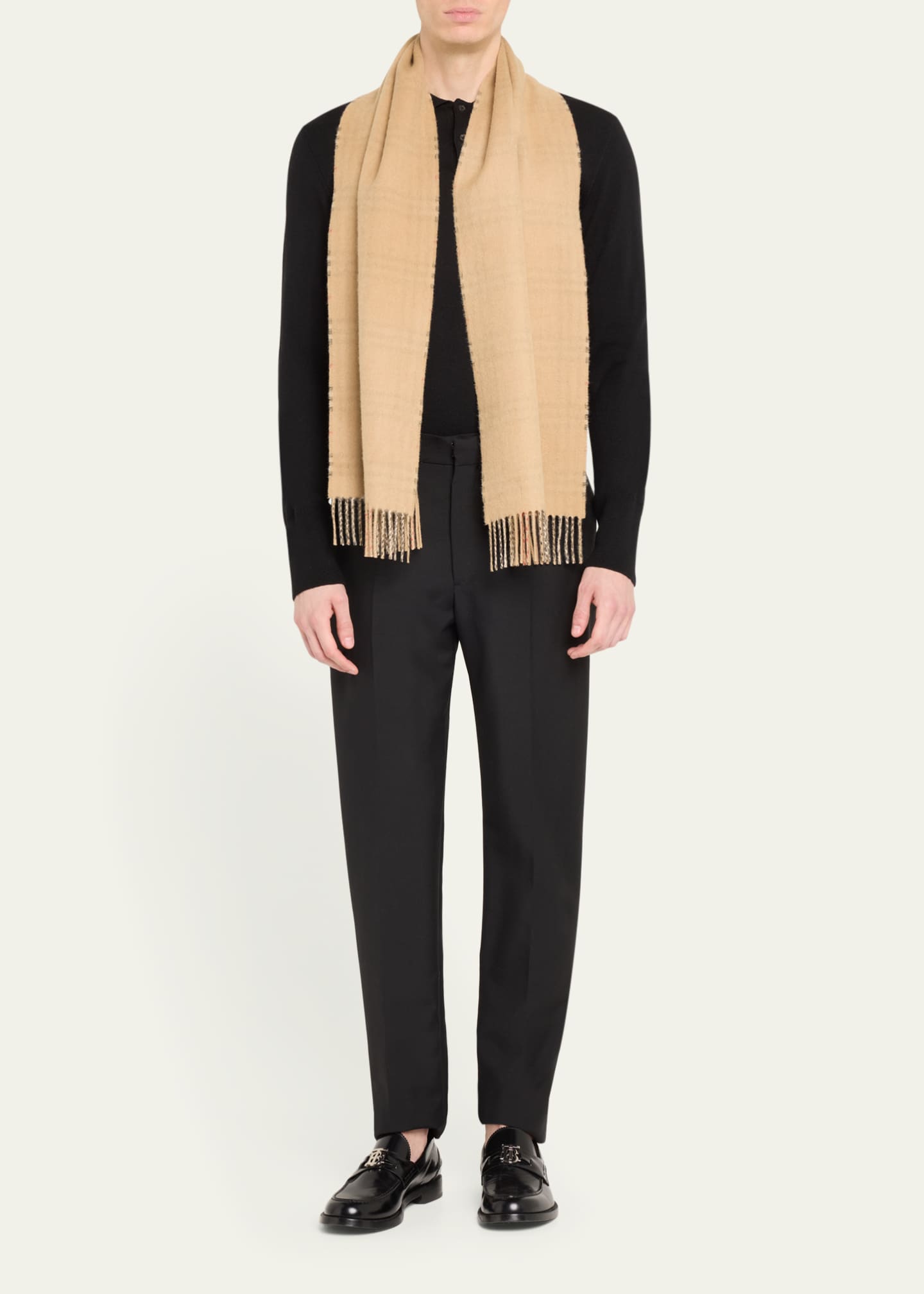 Burberry Men's Cashmere Vintage Check Rectangle Scarf Image 2 of 4