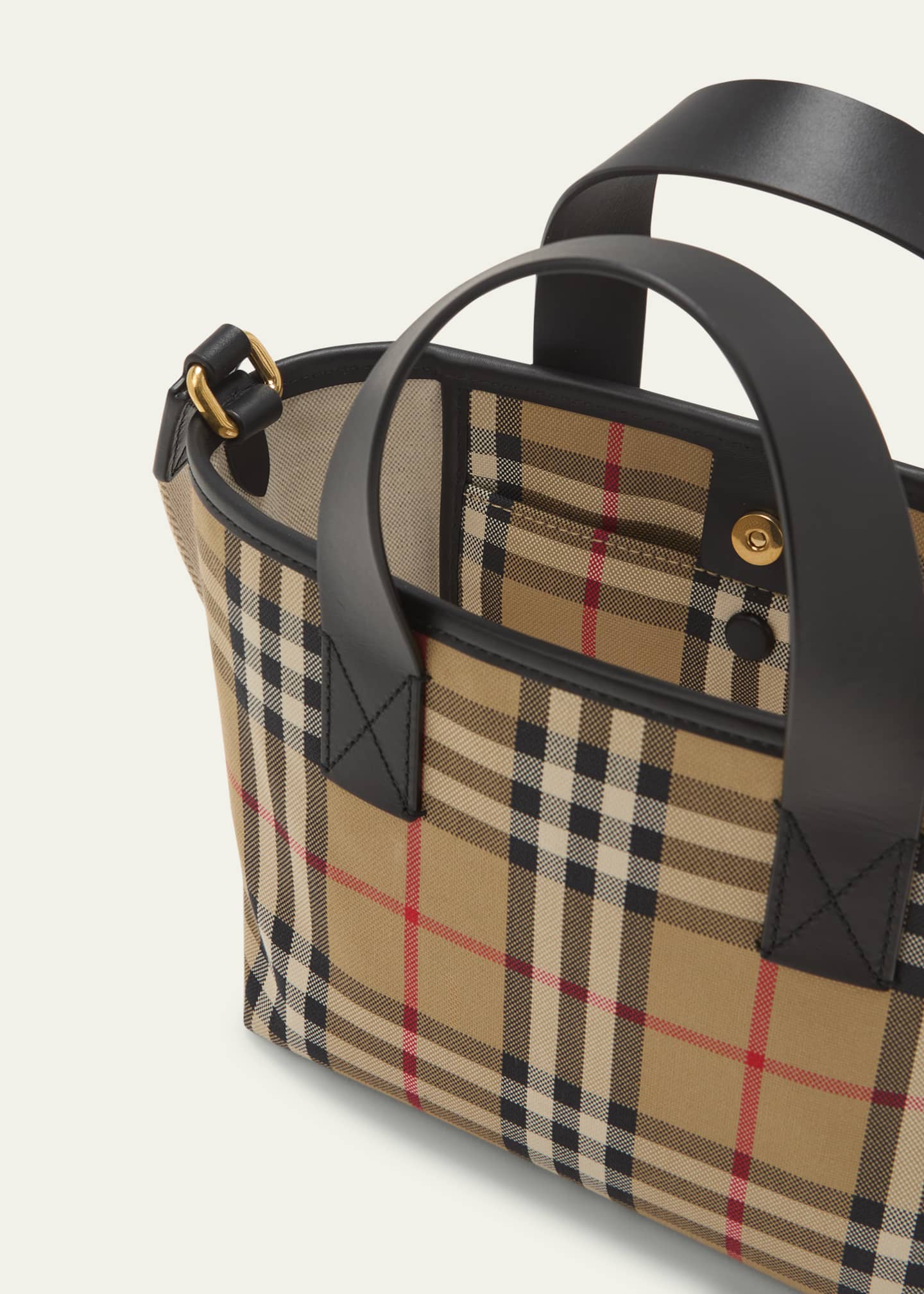 Burberry children bag top