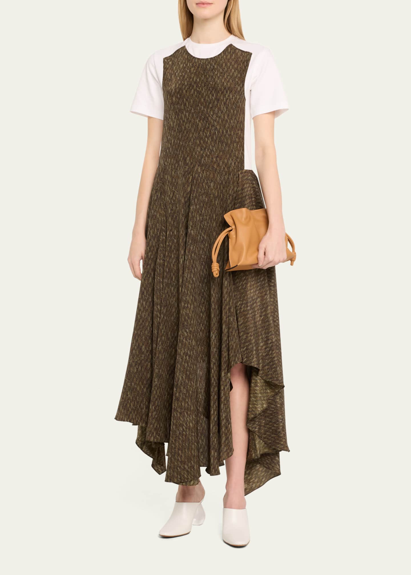 Loewe Flamenco Mini Clutch Bag in Napa Leather Image 5 of 5