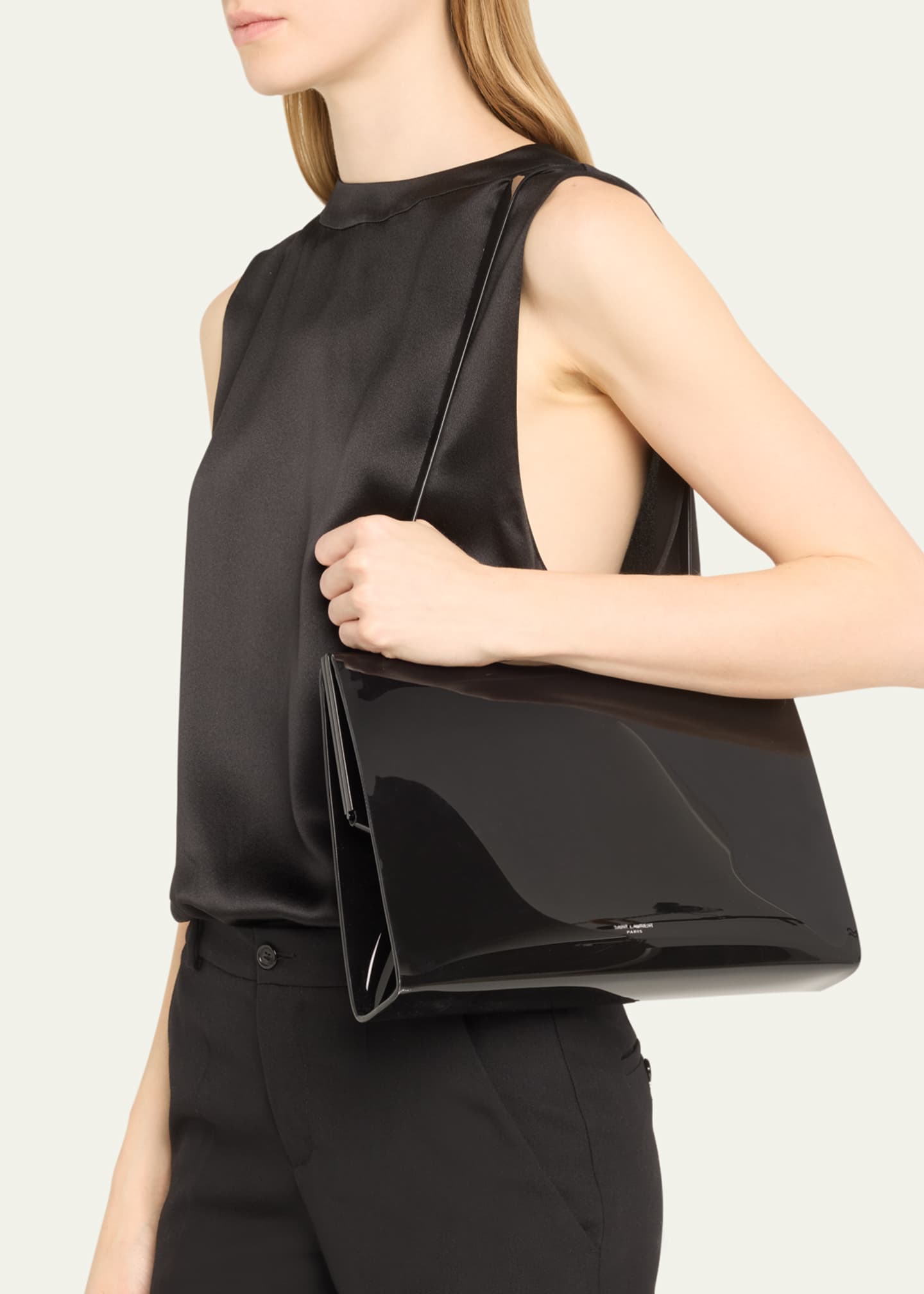 Vinyl shoulder bag outlet