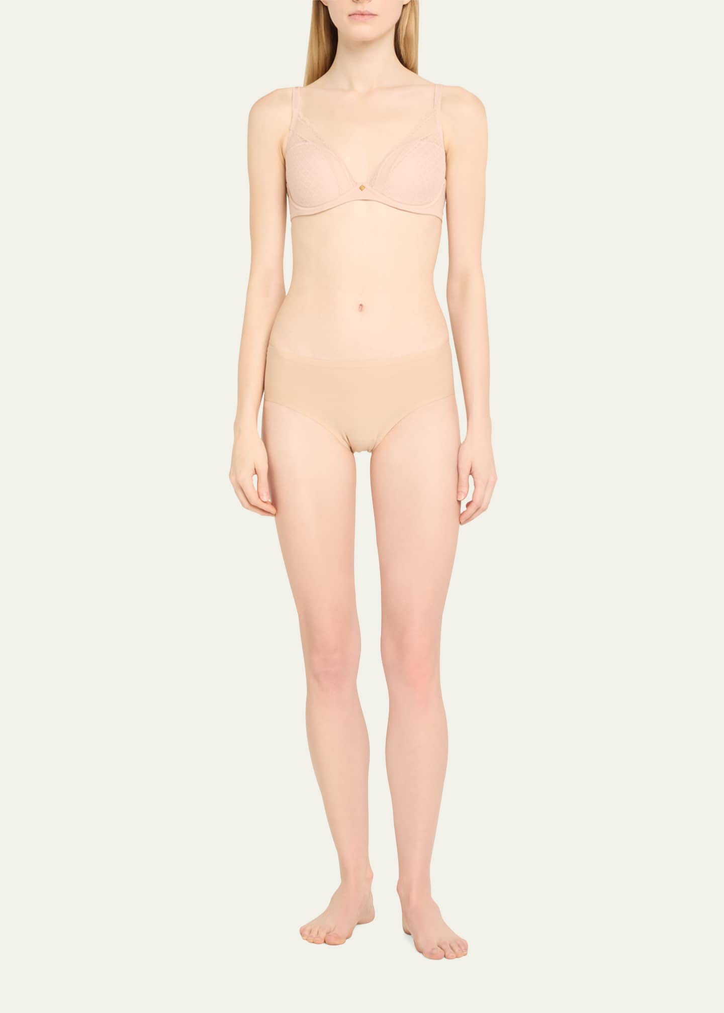 Chantelle Norah Chic Lace Plunge T-Shirt Bra Image 2 of 4