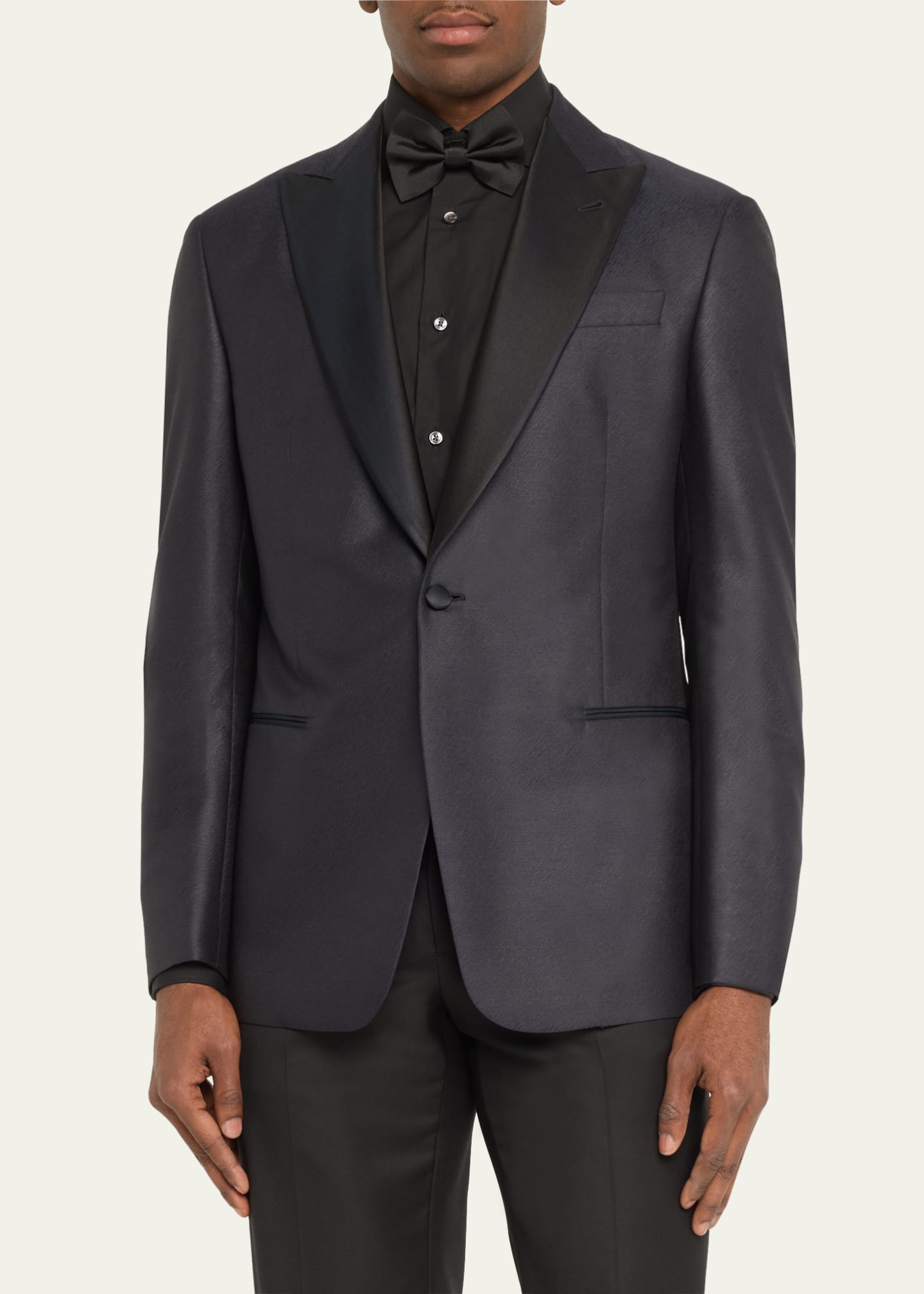 Giorgio Armani Men's Textured Dinner Jacket Image 4 of 5