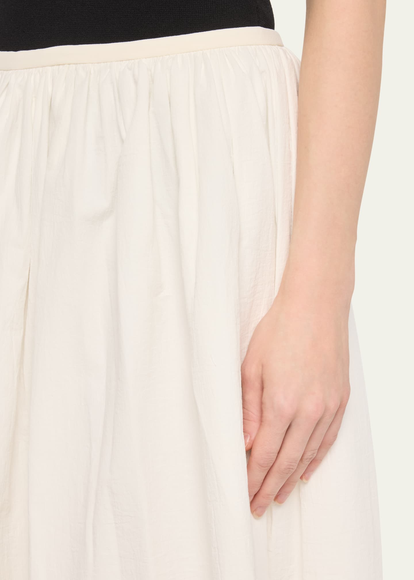 ASHLYN Fallon Pintuck Maxi Skirt Image 5 of 5