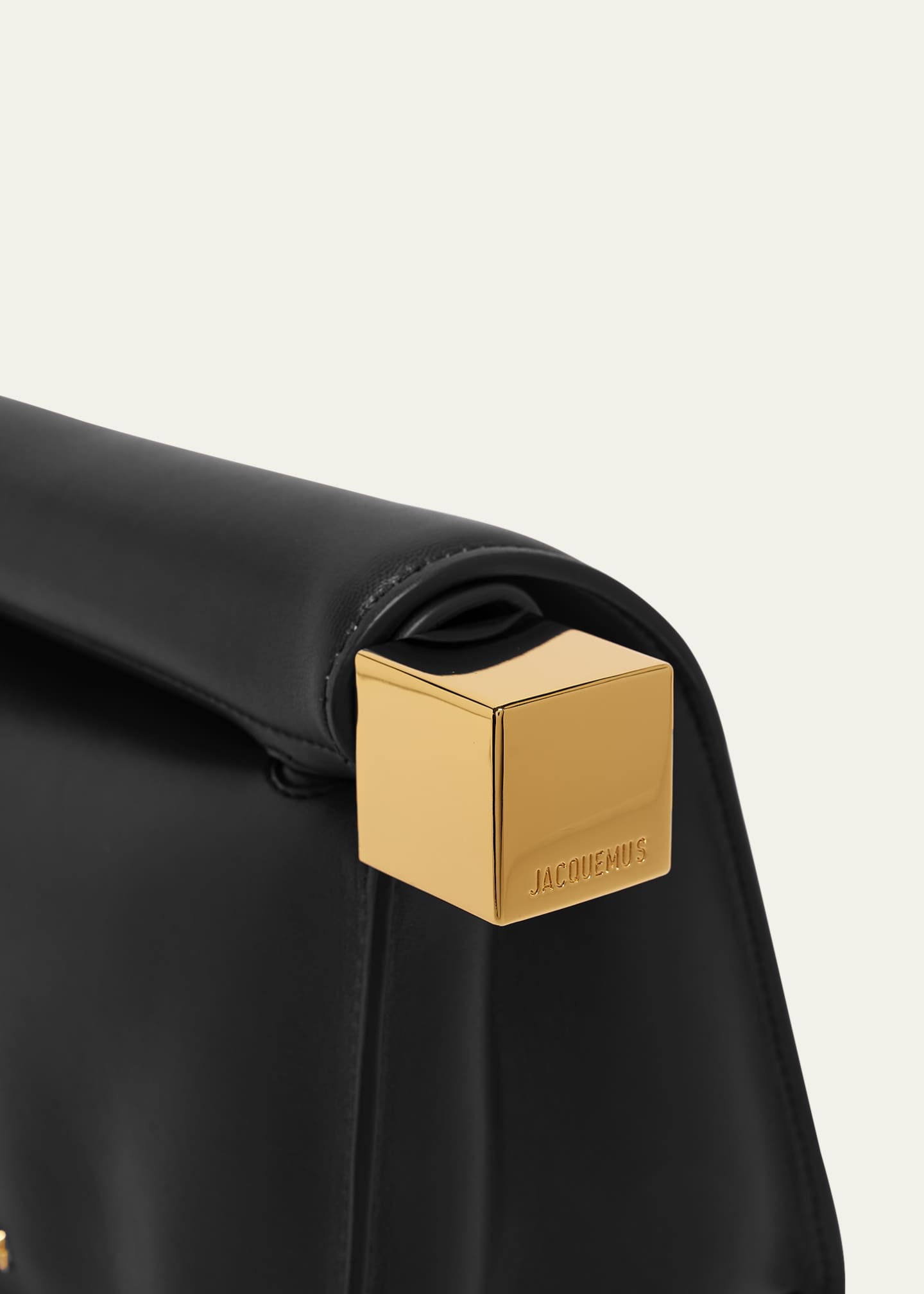 Jacquemus La Pochette Rond Clutch Bag Image 6 of 6