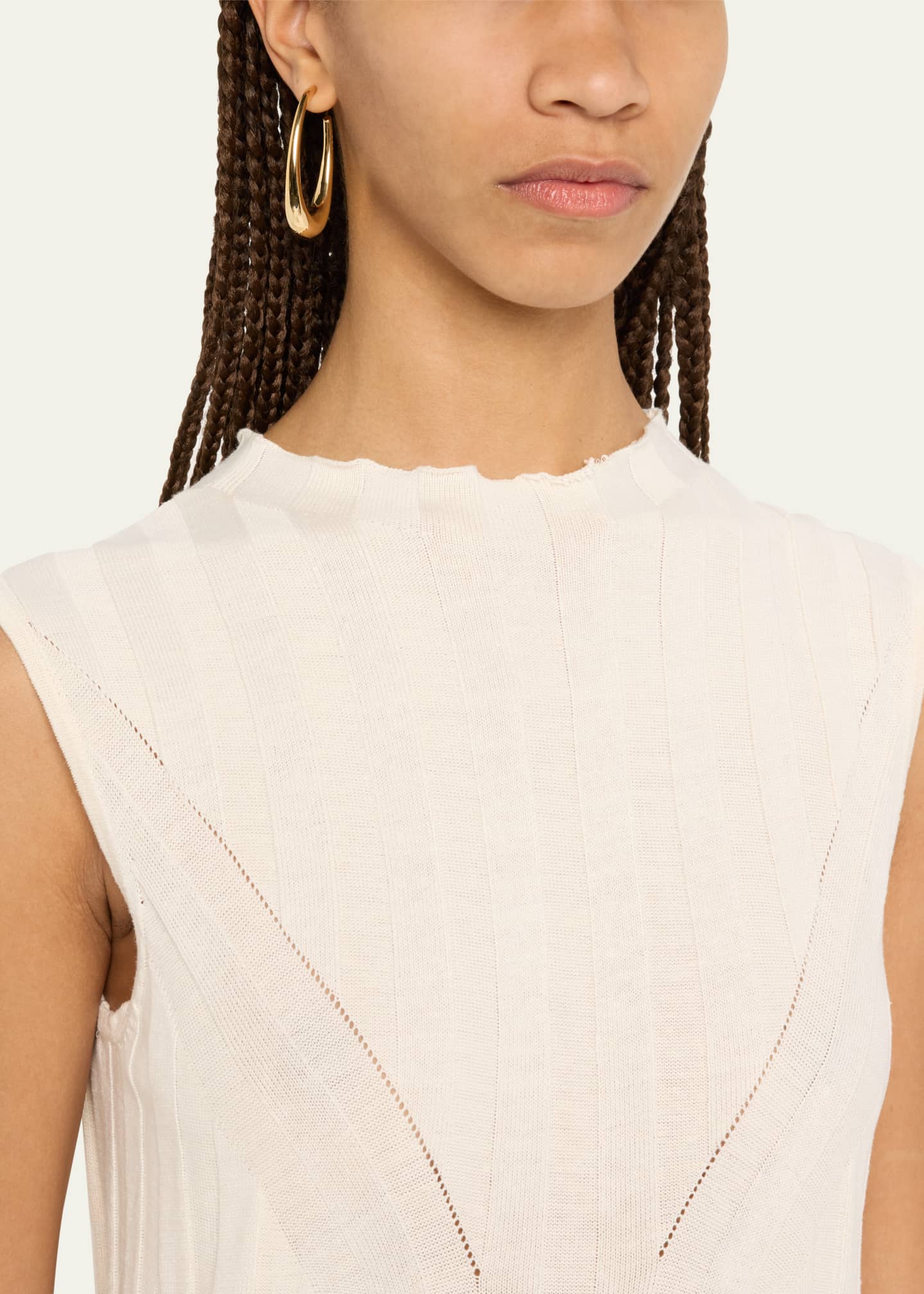 Lana 14K Yellow Gold Graduating Oval Hoop Earrings Image 2 of 4