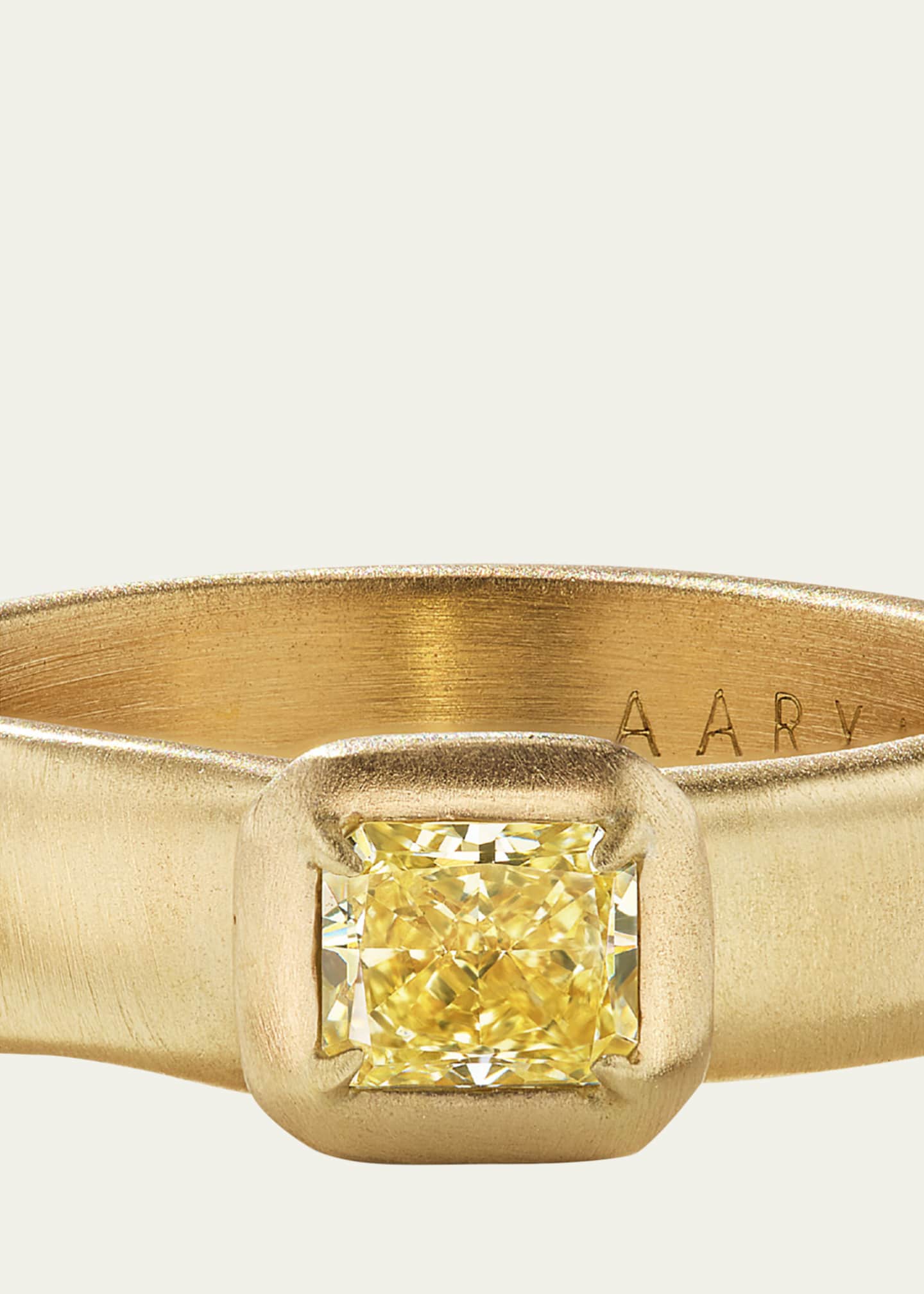 Aaryah 18K Yellow Diamond Nioma Ring Image 2 of 2