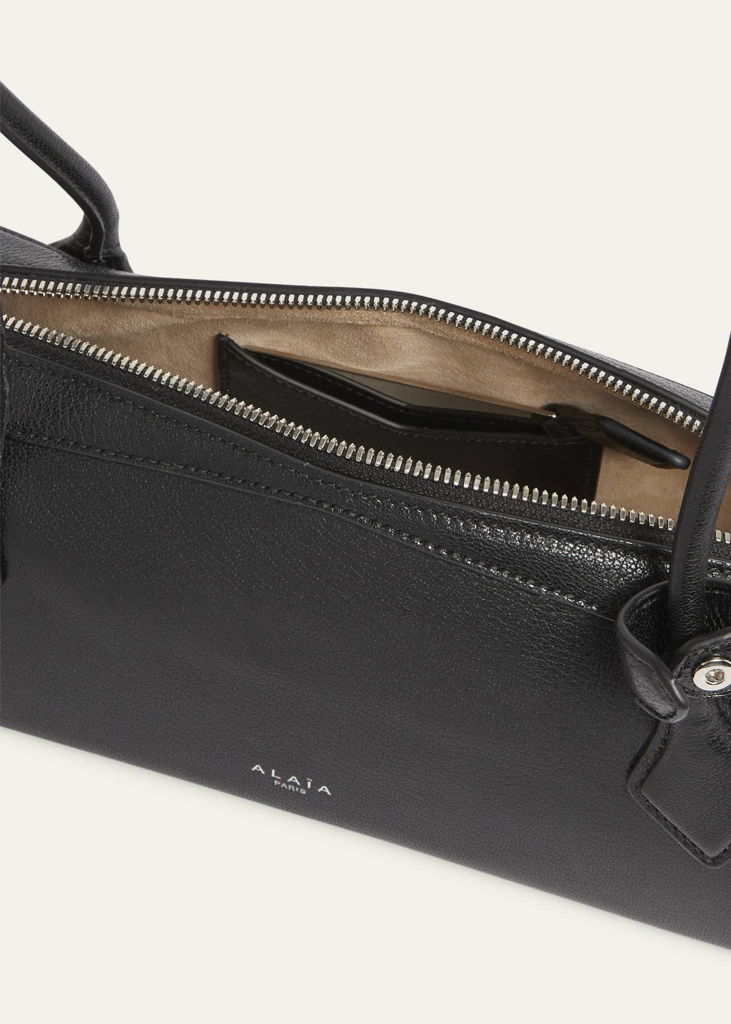 ショルダーバッグ・ポシェット ALAIA LE TECKEL IN GOATSKIN ALAÏA Small Shoulder Bag in Goatskin | LE TECKEL | ALAÏA