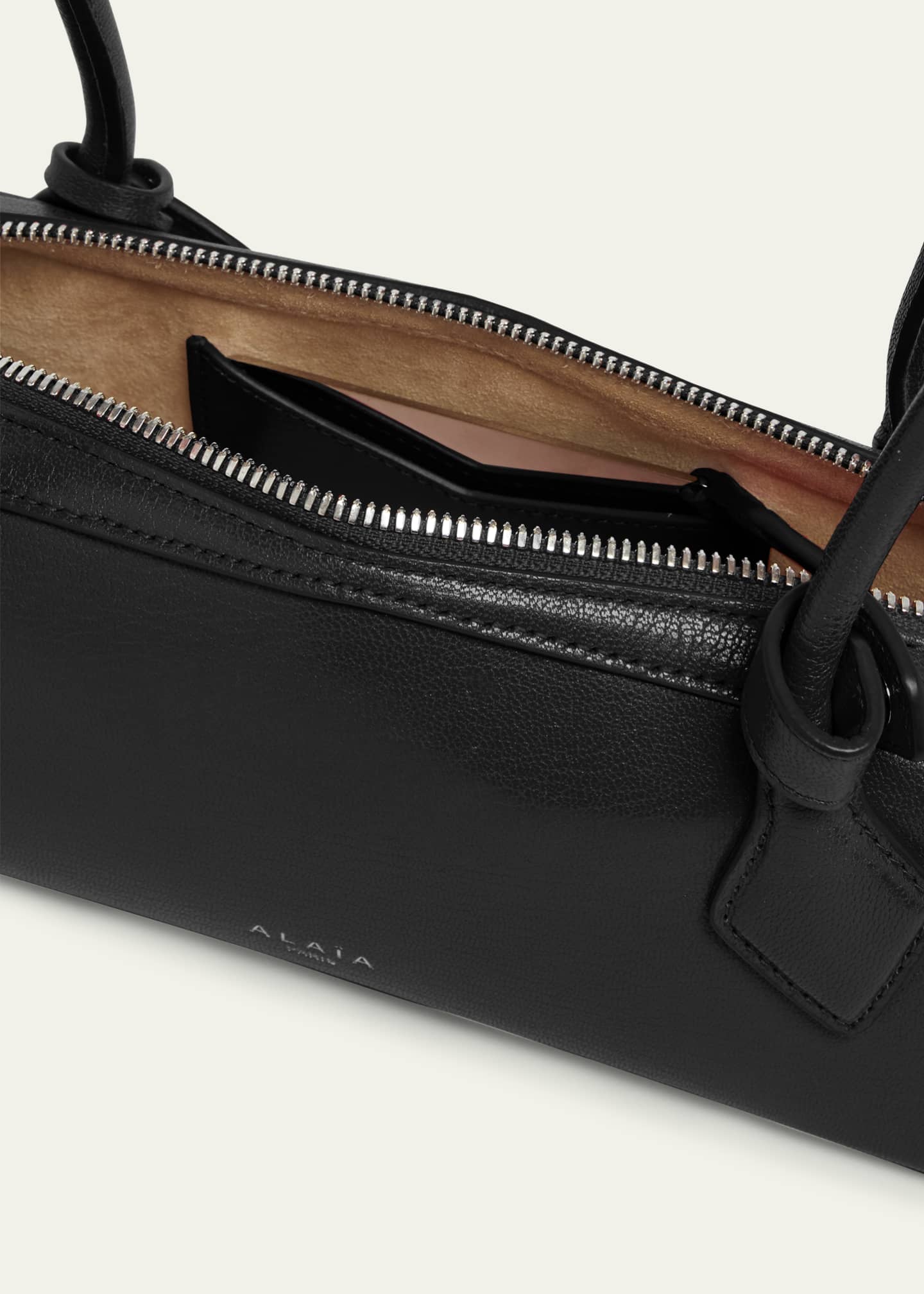 LE TECKEL レザー スモールバッグ ALAIA Le Teckel Small Shoulder Bag in Leather - Bergdorf Goodman