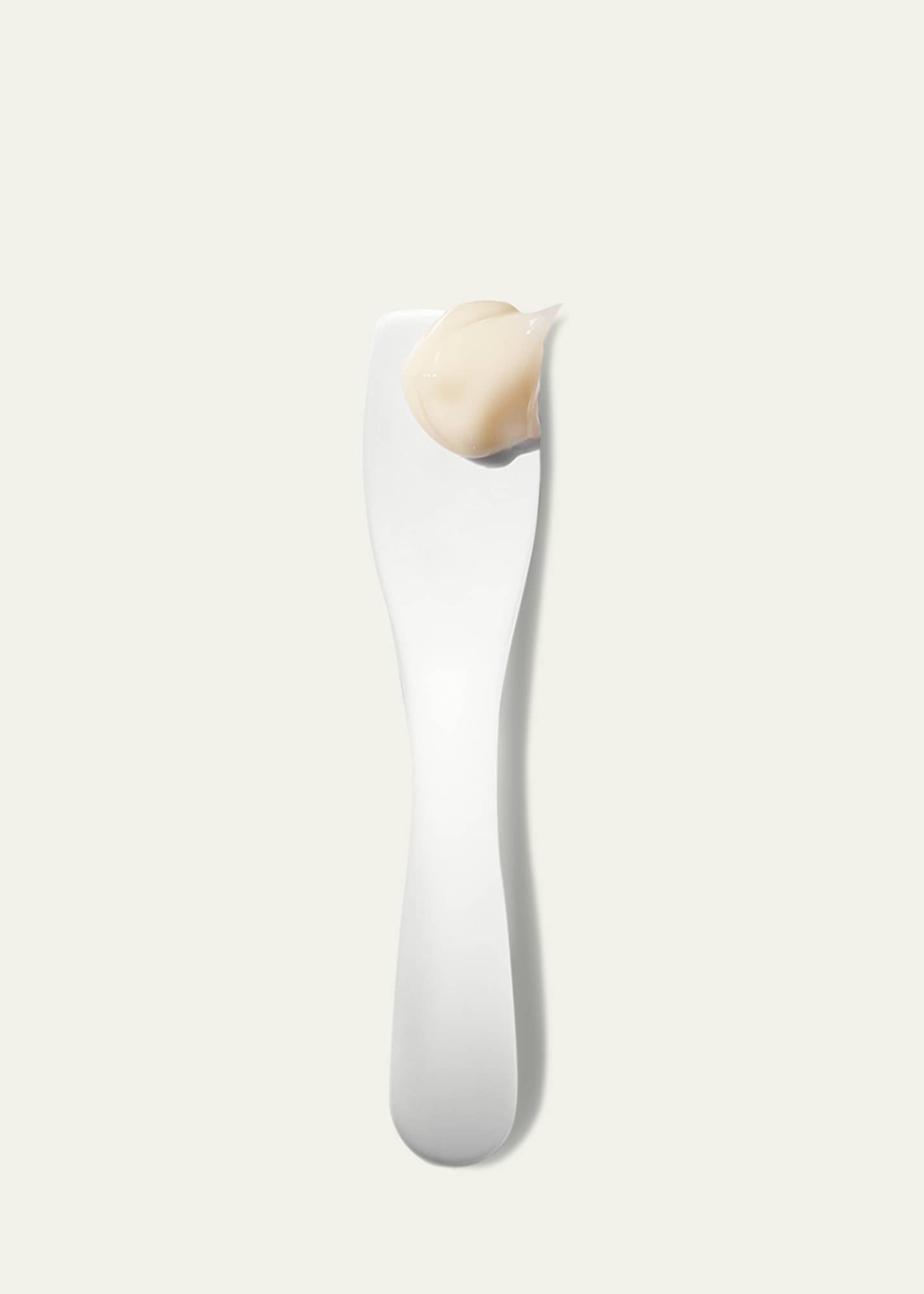La Mer The Moisturizing Fresh Cream, 0.5 oz. Image 3 of 4
