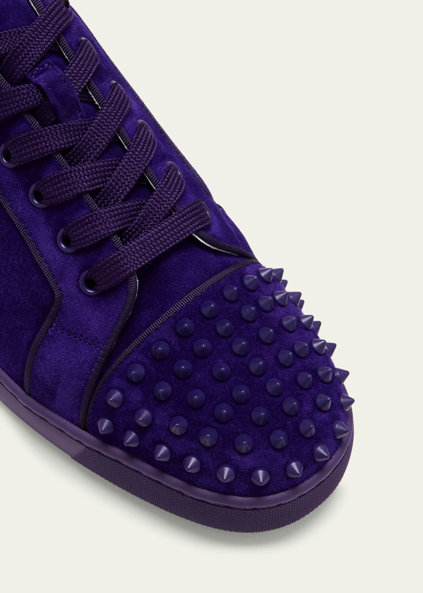 Shoes with spikes on top top
