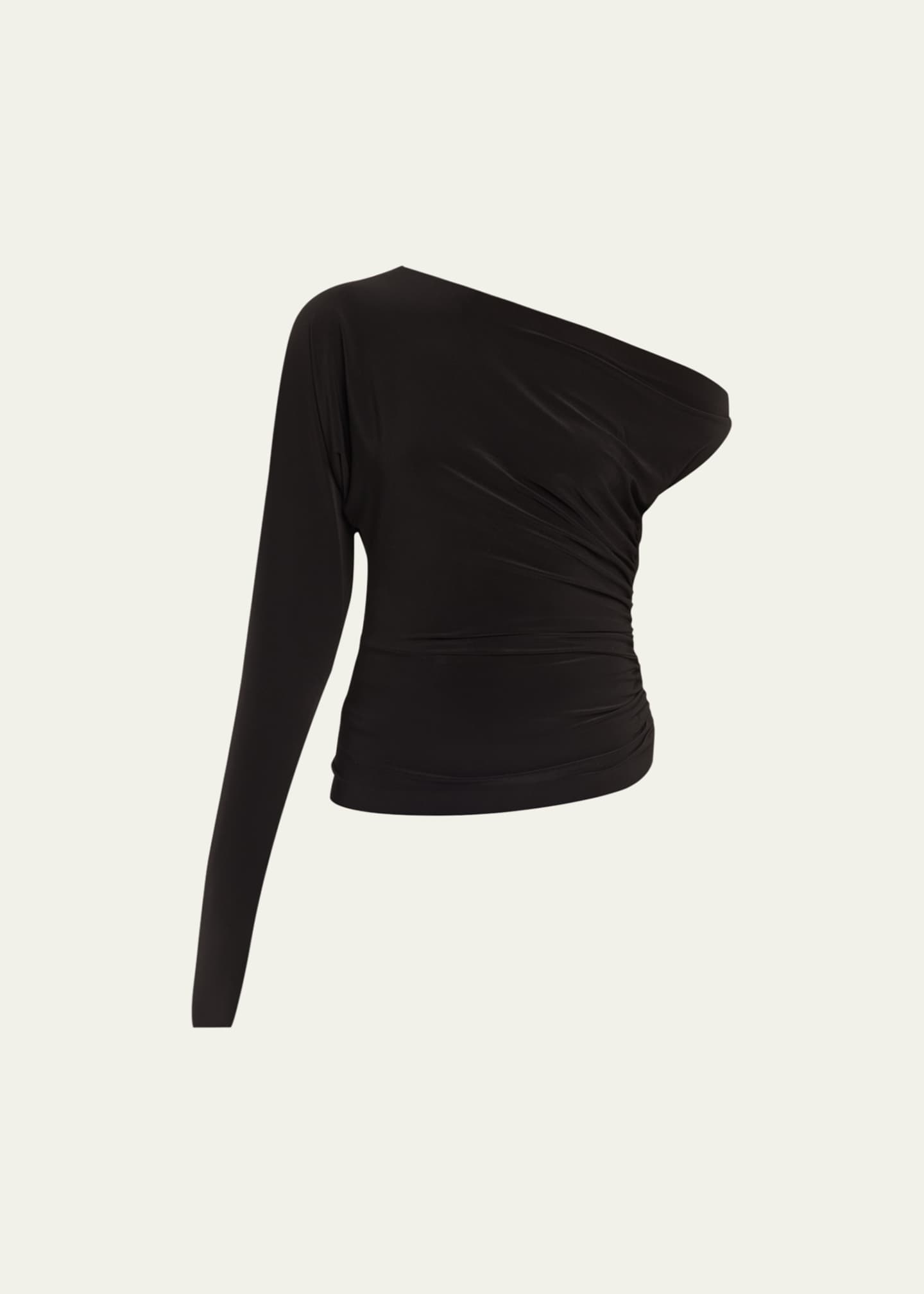 One side falling clearance shoulder top