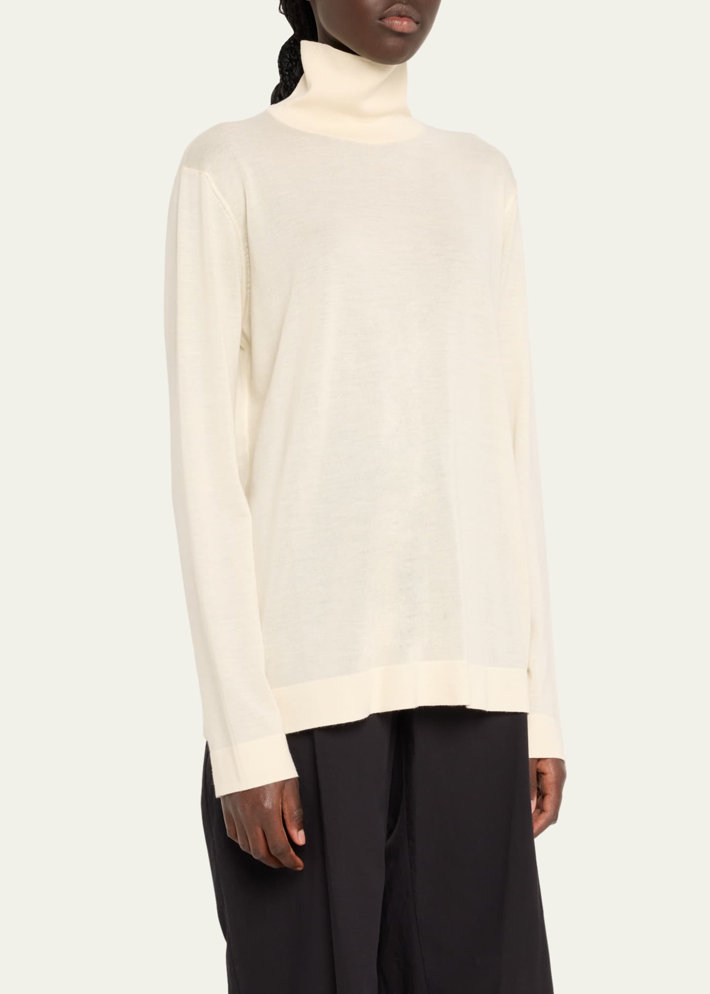 THE ROW Fulton Cashmere Turtleneck Image 4 of 5