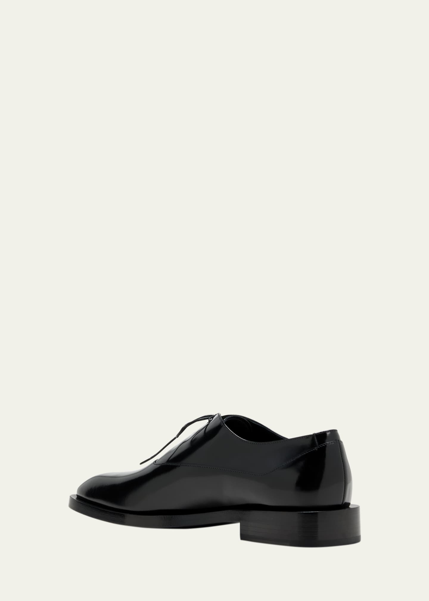 Stuart weitzman formal shoes 2025