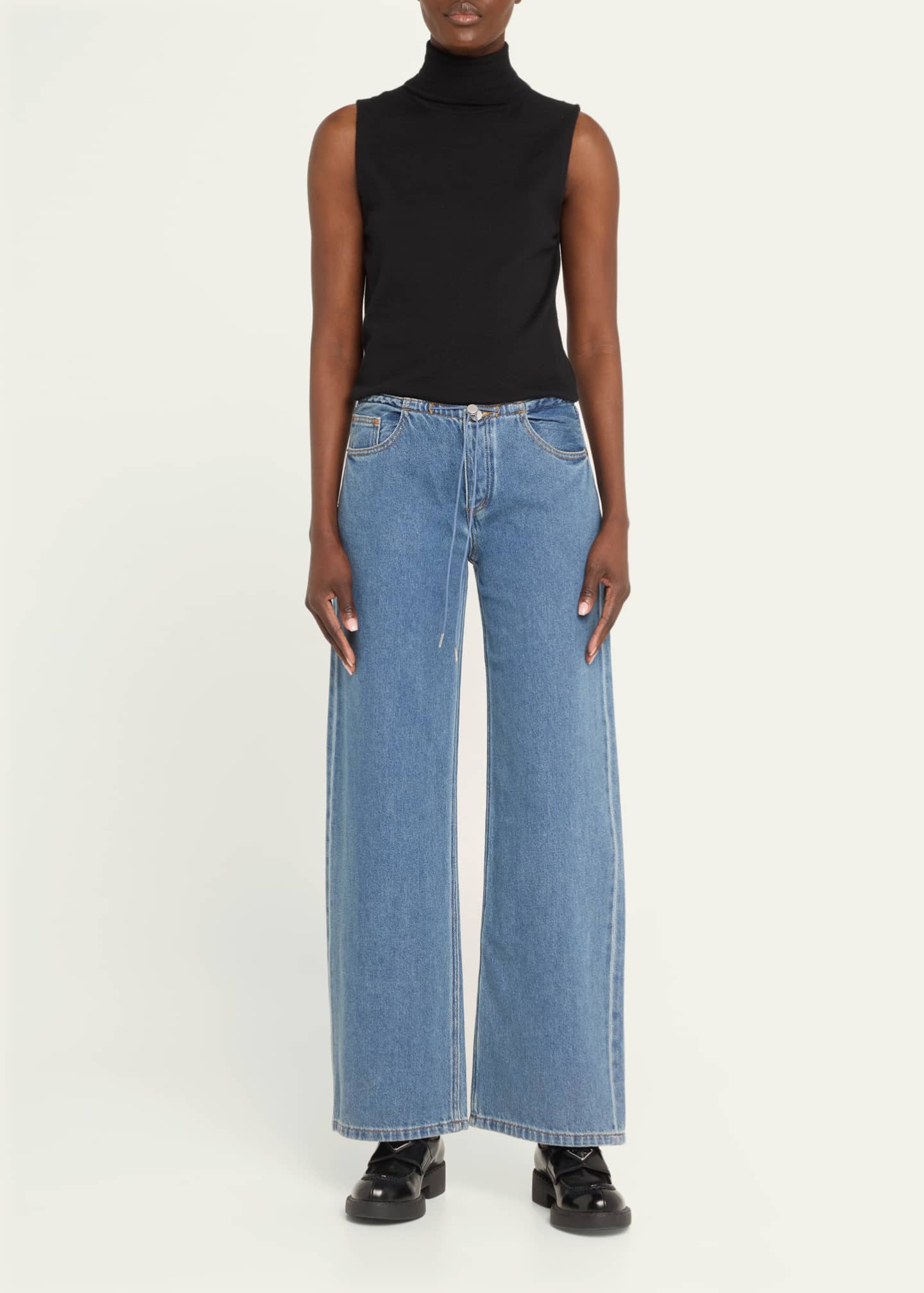 Cool Relaxed Low-Rise Jeans