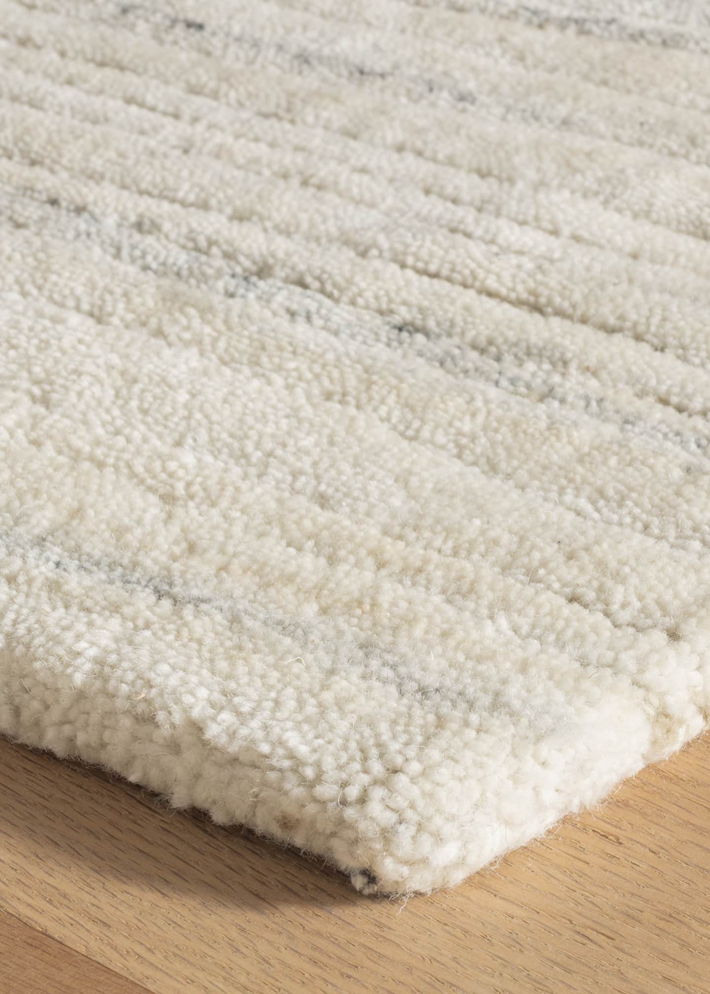 Annie Selke Avery Oatmeal Hand-Tufted Wool Rug, 5' x 8' Image 4 of 5