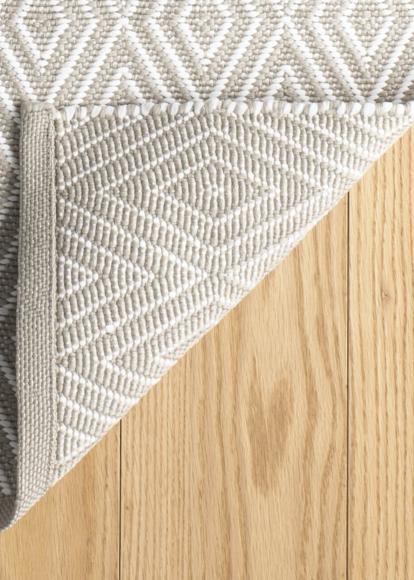 Annie Selke Diamond Handwoven Indoor/Outdoor Rug, 6' x 9' Image 3 of 5