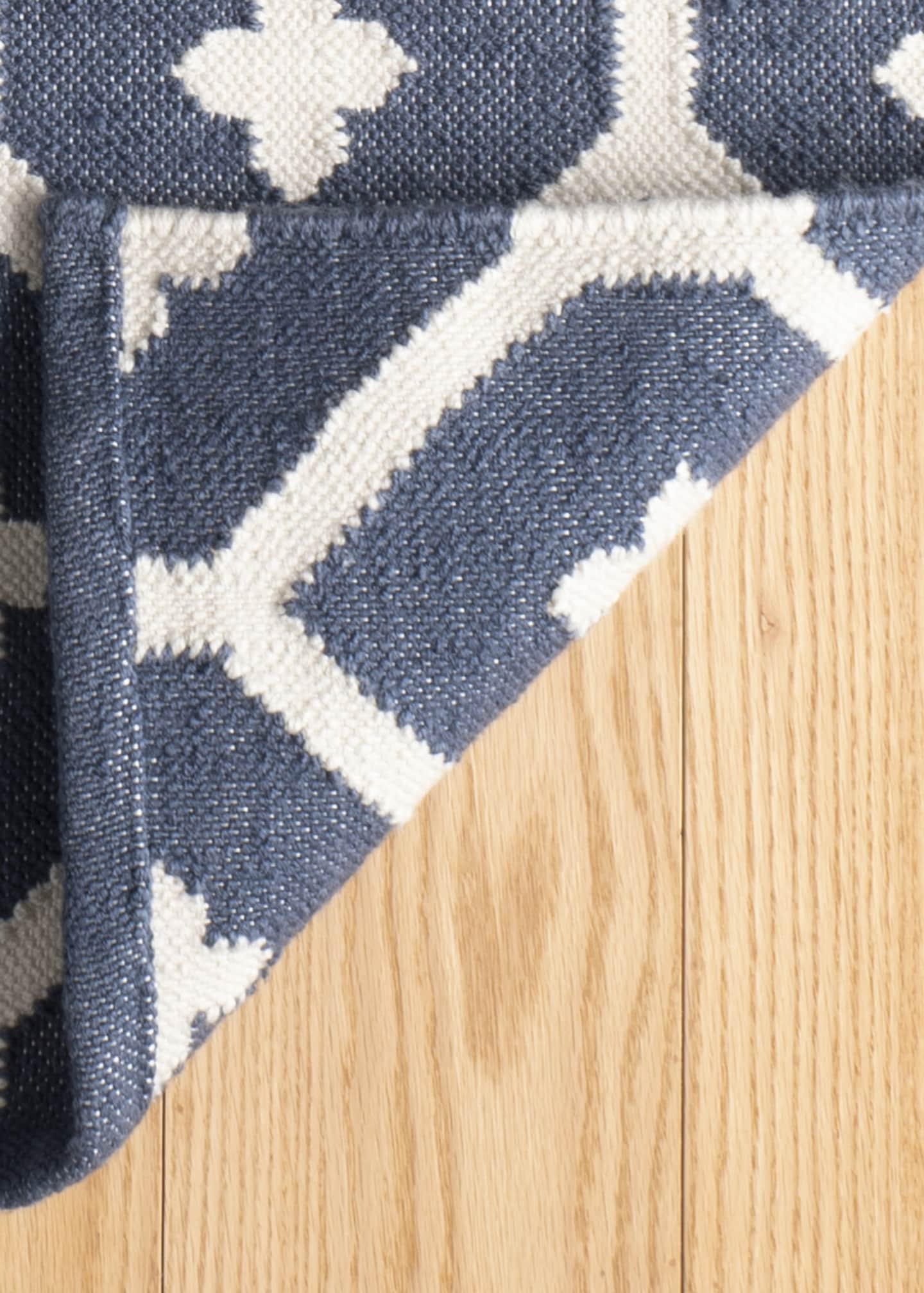 Annie Selke Elizabeth Navy Handwoven Indoor/Outdoor Rug, 4' x 6' Image 5 of 5