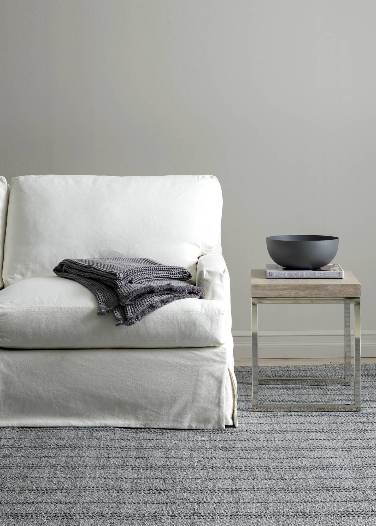 Annie Selke Melange Stripe Grey/Black Handwoven Indoor/Outdoor Rug, 5' x 8' Image 3 of 5