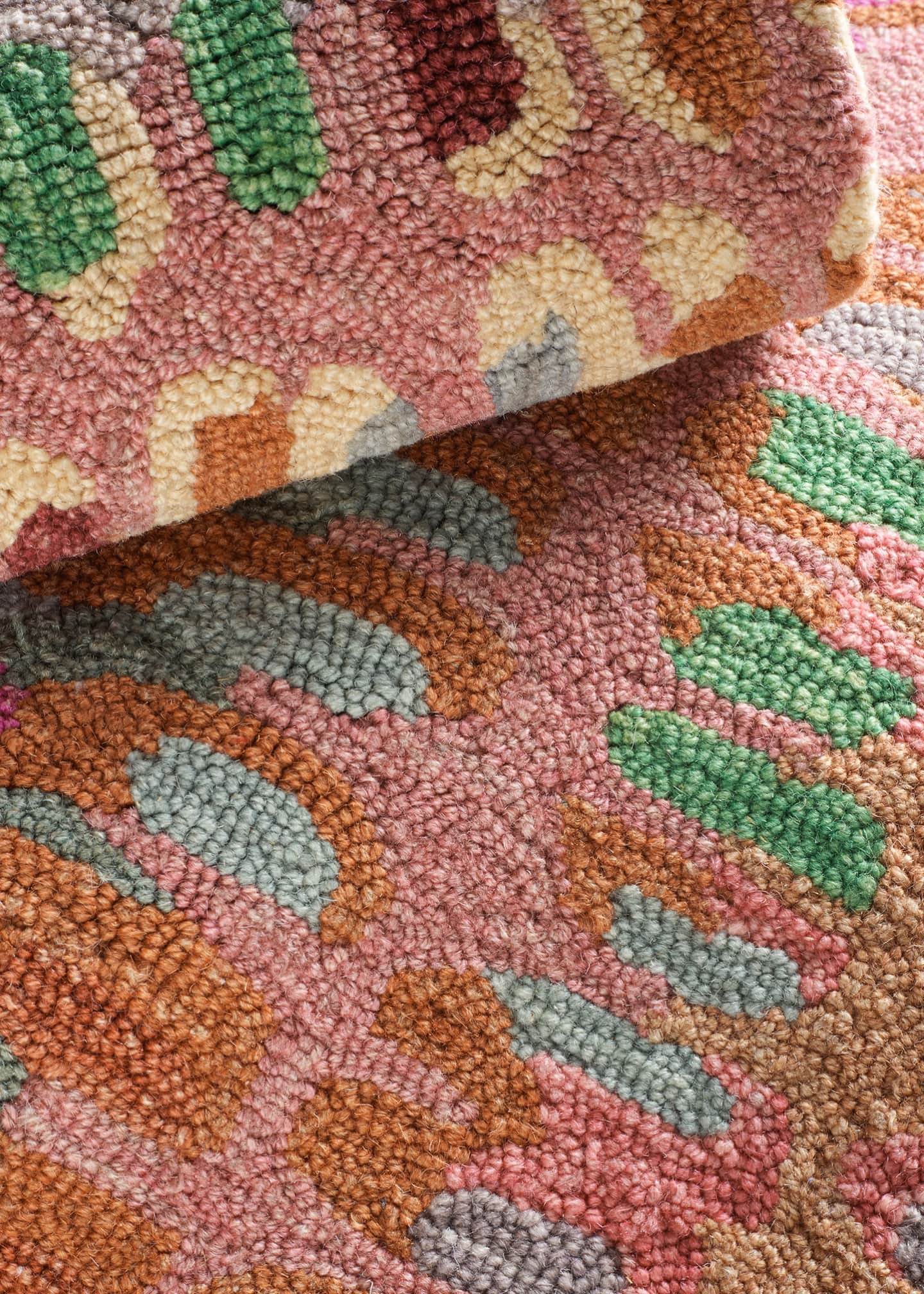 Annie Selke Paint Chip Clay Micro-Hooked Rug, 5' x 8' Image 5 of 5