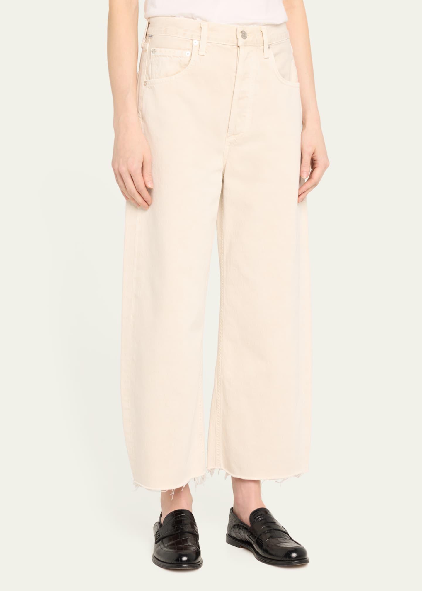 Citizens of Humanity Ayla Raw Hem Crop Pants Image 4 of 5