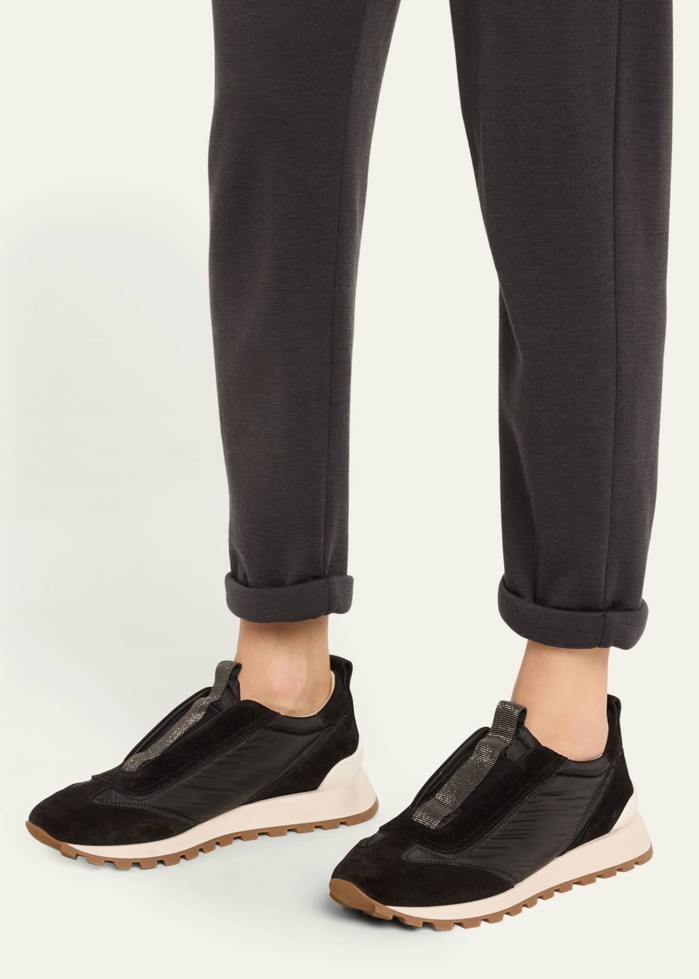 Laceless runners online