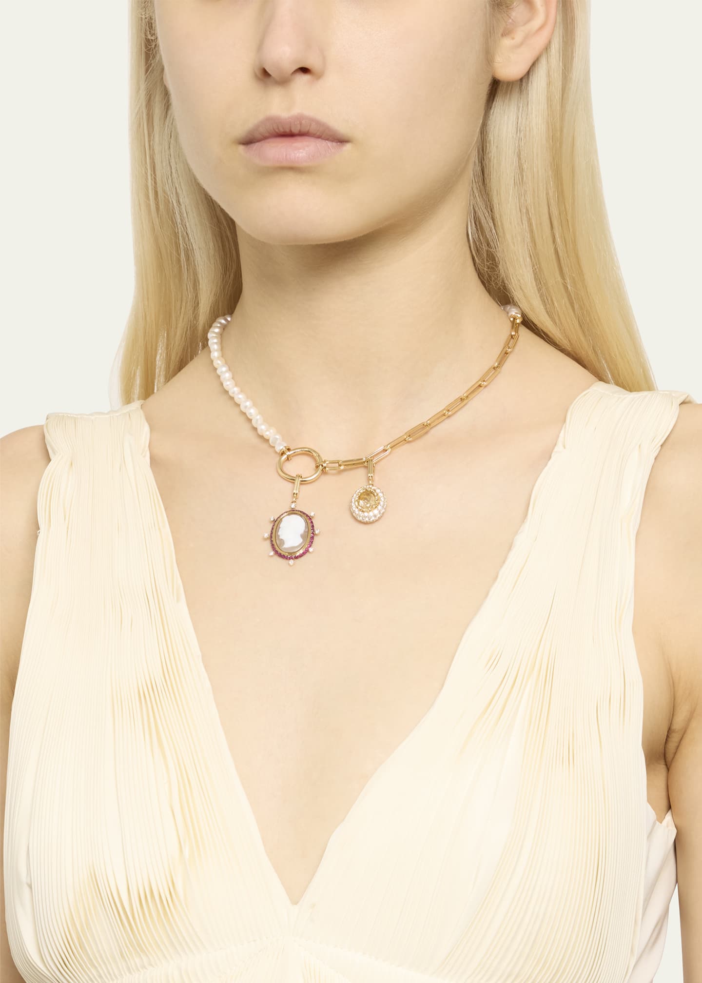 Mellerio 18K Yellow Gold Lien Perles Necklace with 50 Freshwater Pearls Image 5 of 5
