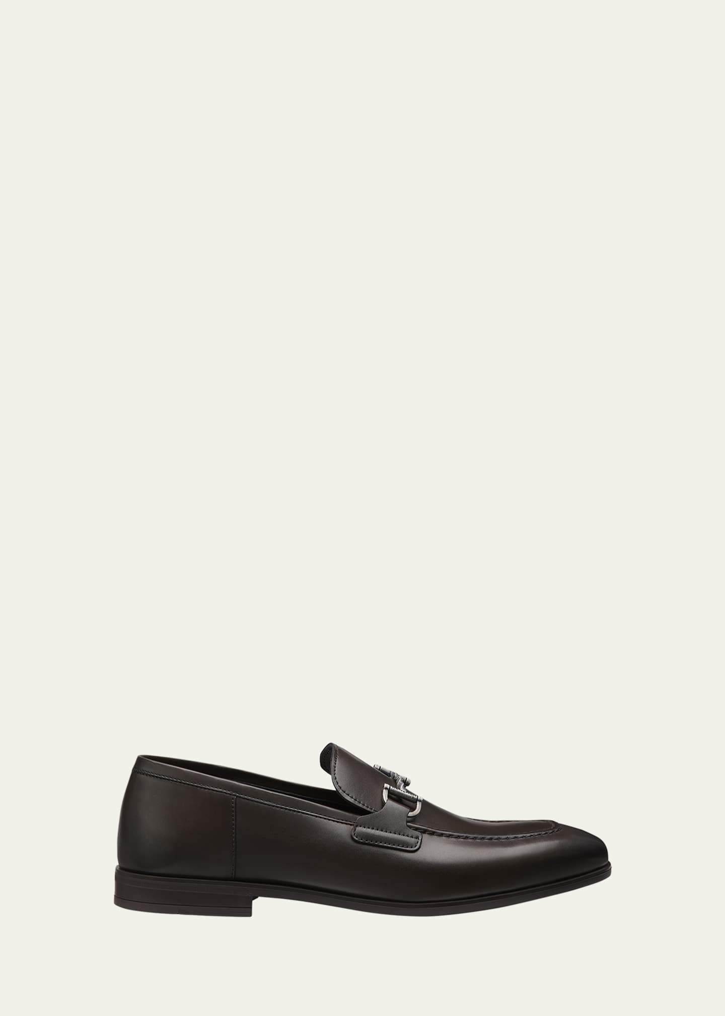 Stuart Weitzman Men's Simon Leather Twist Bit Loafers Image 1 of 3