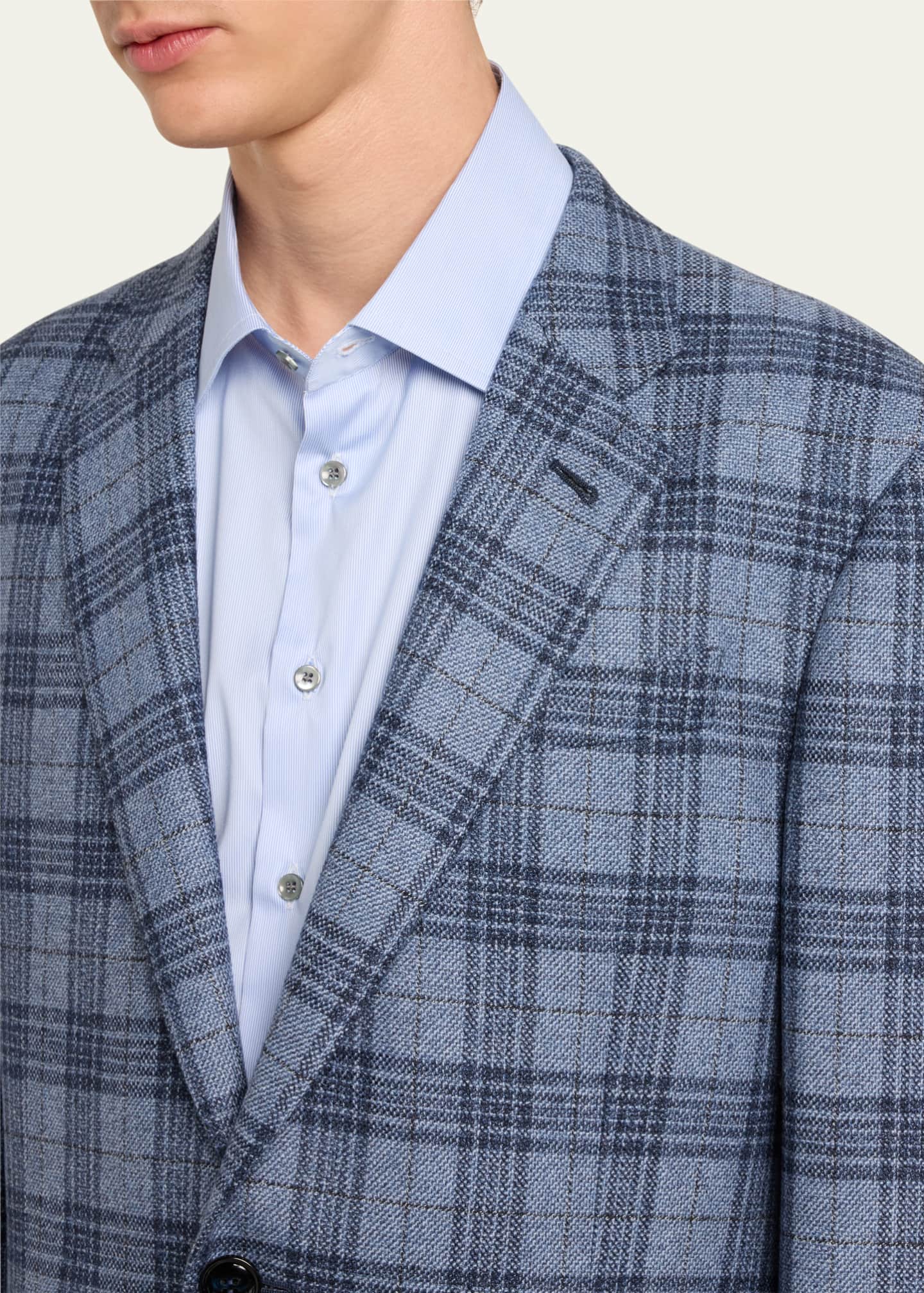 Giorgio Armani Men's Soft Wool-Cashmere Plaid Sport Coat Image 5 of 5