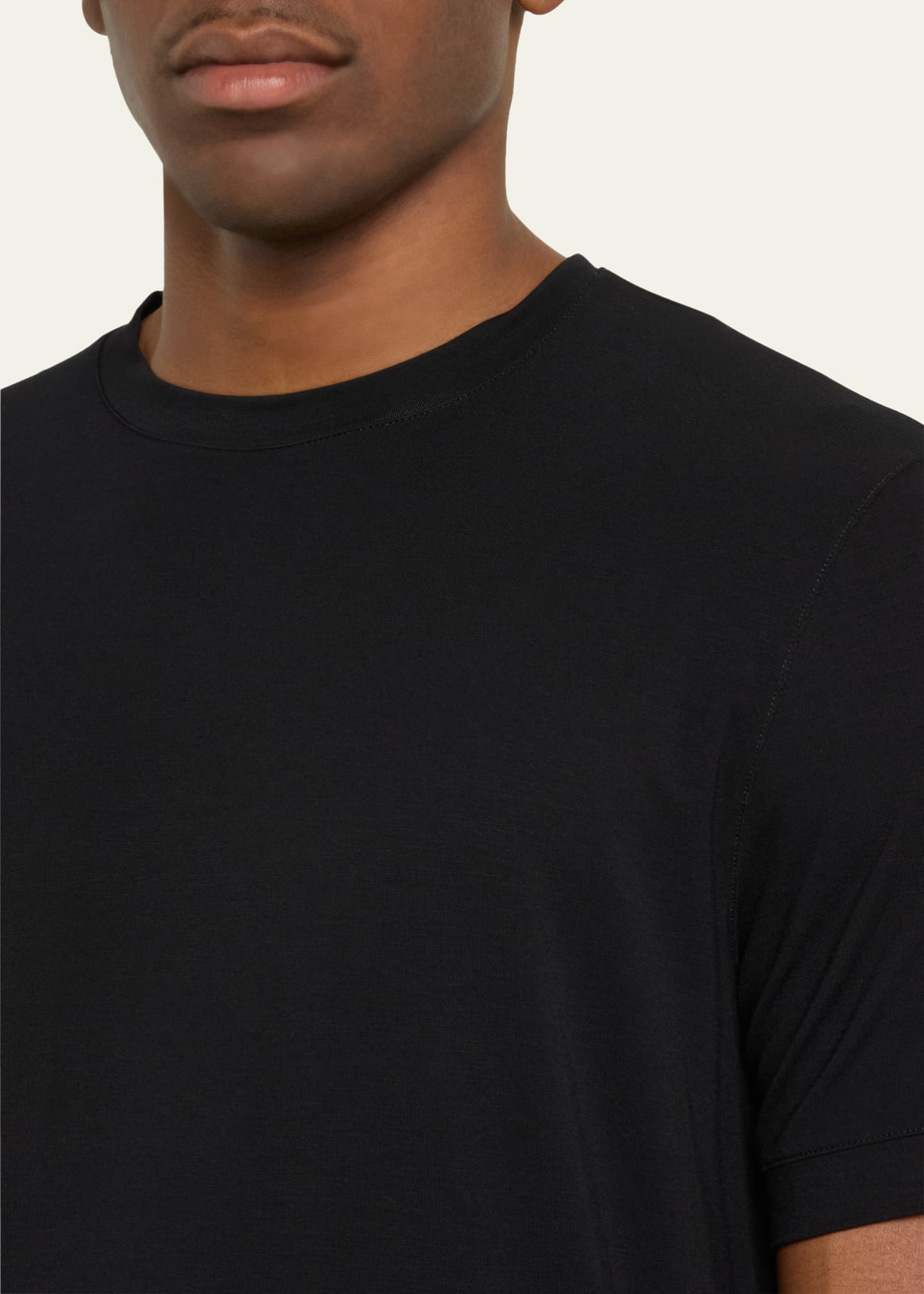 Giorgio Armani Men's Textured Stretch T-Shirt Image 5 of 5