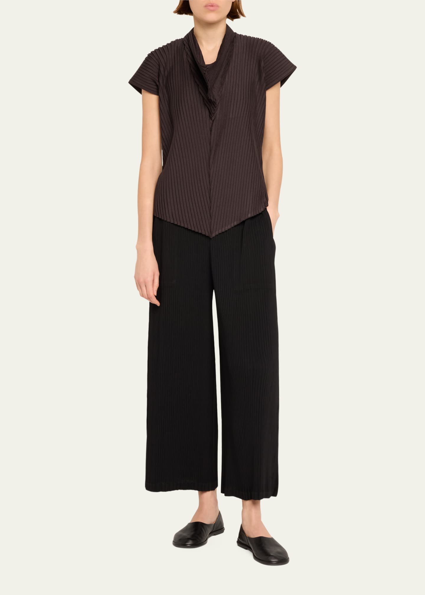 パンツ ISSEY MIYAKE FW24 'Hatching Pleats' pants (IM48FF121 15) Issey Miyake Hatching Pleated Wide Leg Pants - Bergdorf Goodman