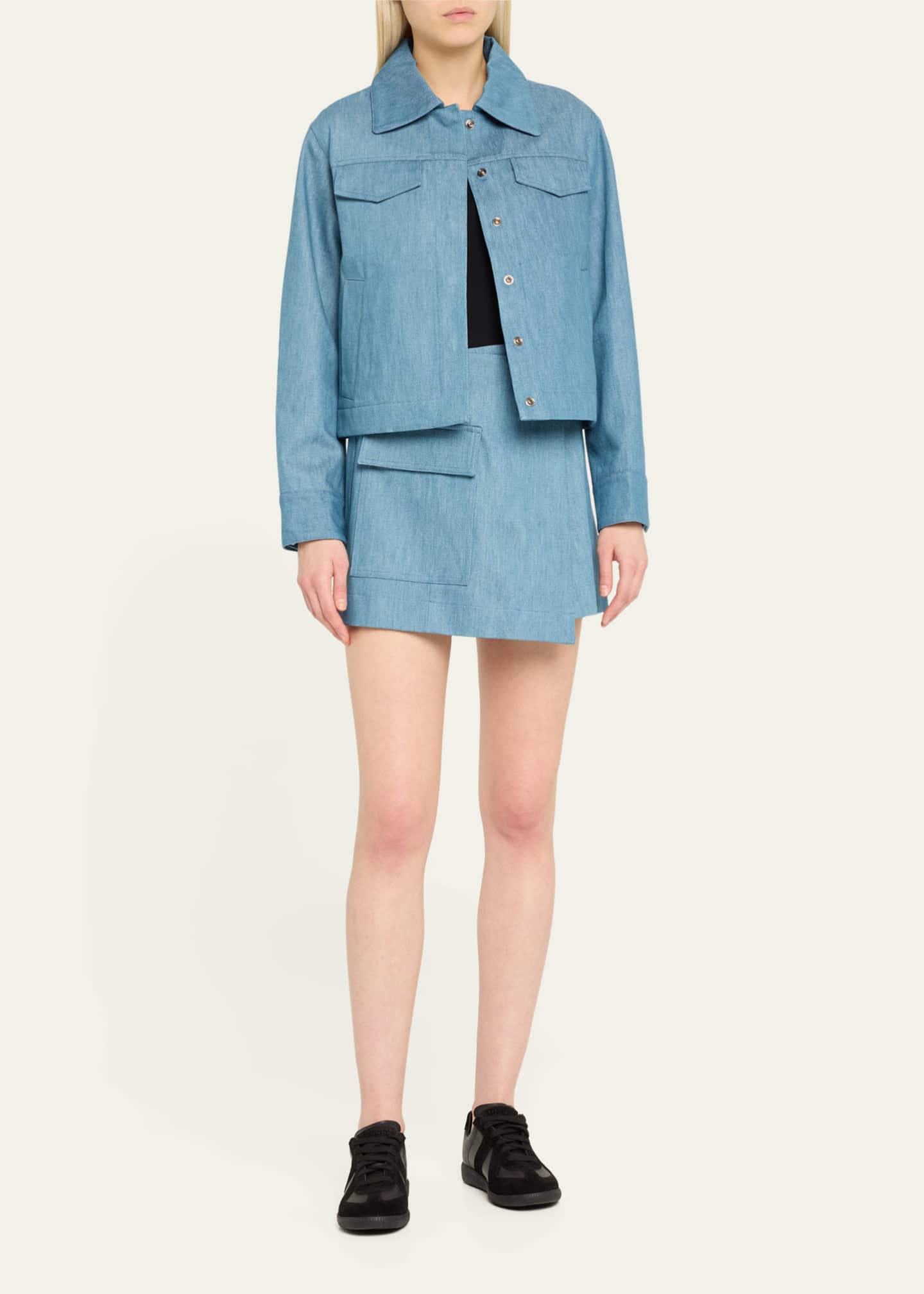 WE-AR4 The Cargo Mini Skirt Image 2 of 5