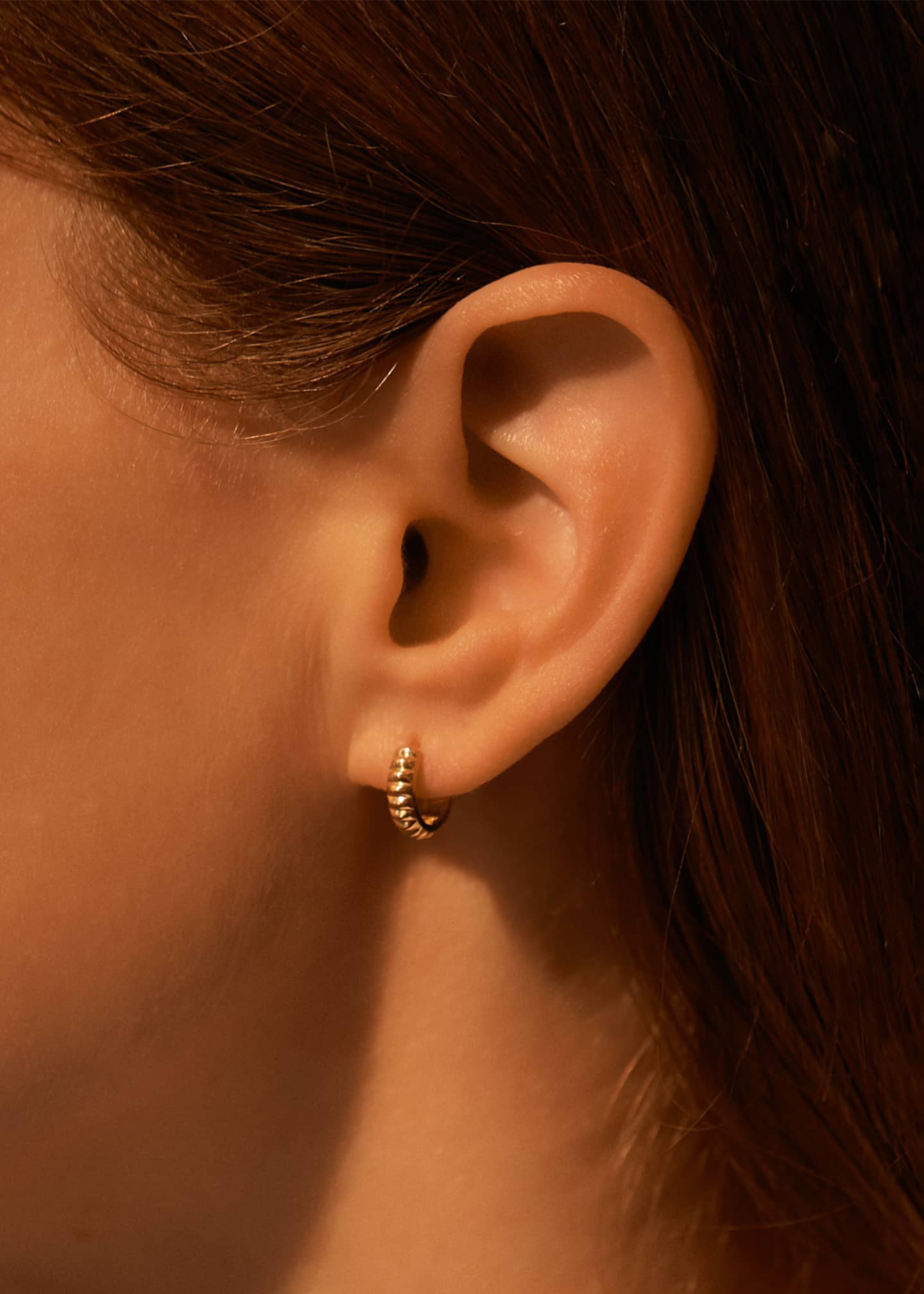 Sherman Field, 1967 18K Gold Medium Barre Huggie Earrings Image 2 of 2