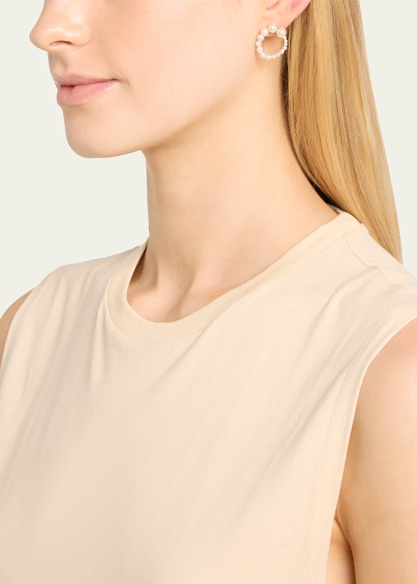 Sophie Bille Brahe Petite Embrass de Perle Graduated Earring, Single, Left Image 2 of 4
